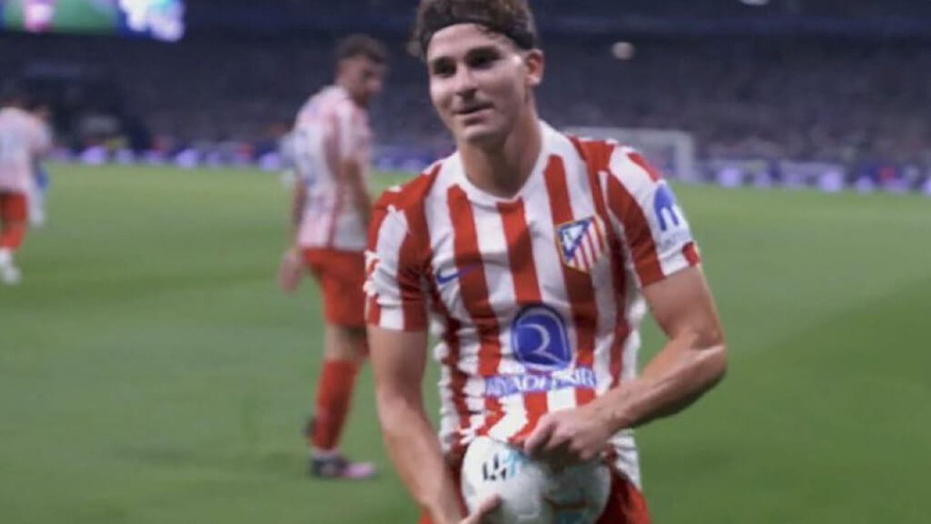 la_celebracion_de_julian_alvarez_tras_el_gol_ante_el_espanyol_foto_x.jpg la_celebracion_de_julian_alvarez_tras_el_gol_ante_el_espanyol_foto_x.jpg