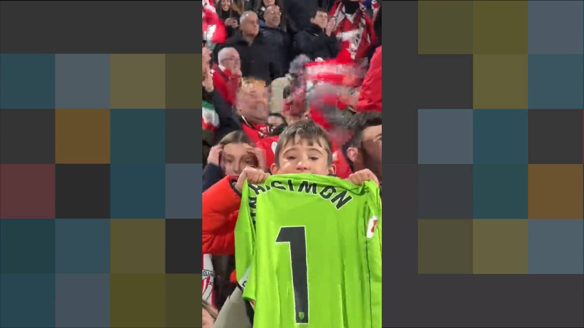 la_emocion_de_un_joven_hincha_del_athletic_con_la_camiseta_de_unai_simon_en_montilivi.jpg la_emocion_de_un_joven_hincha_del_athletic_con_la_camiseta_de_unai_simon_en_montilivi.jpg