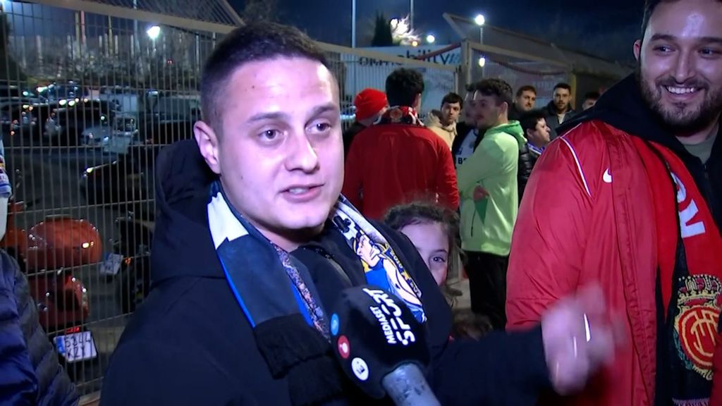 Aficionados de la Real Sociedad animando al Mallorca: "Así debería ser el fútbol"