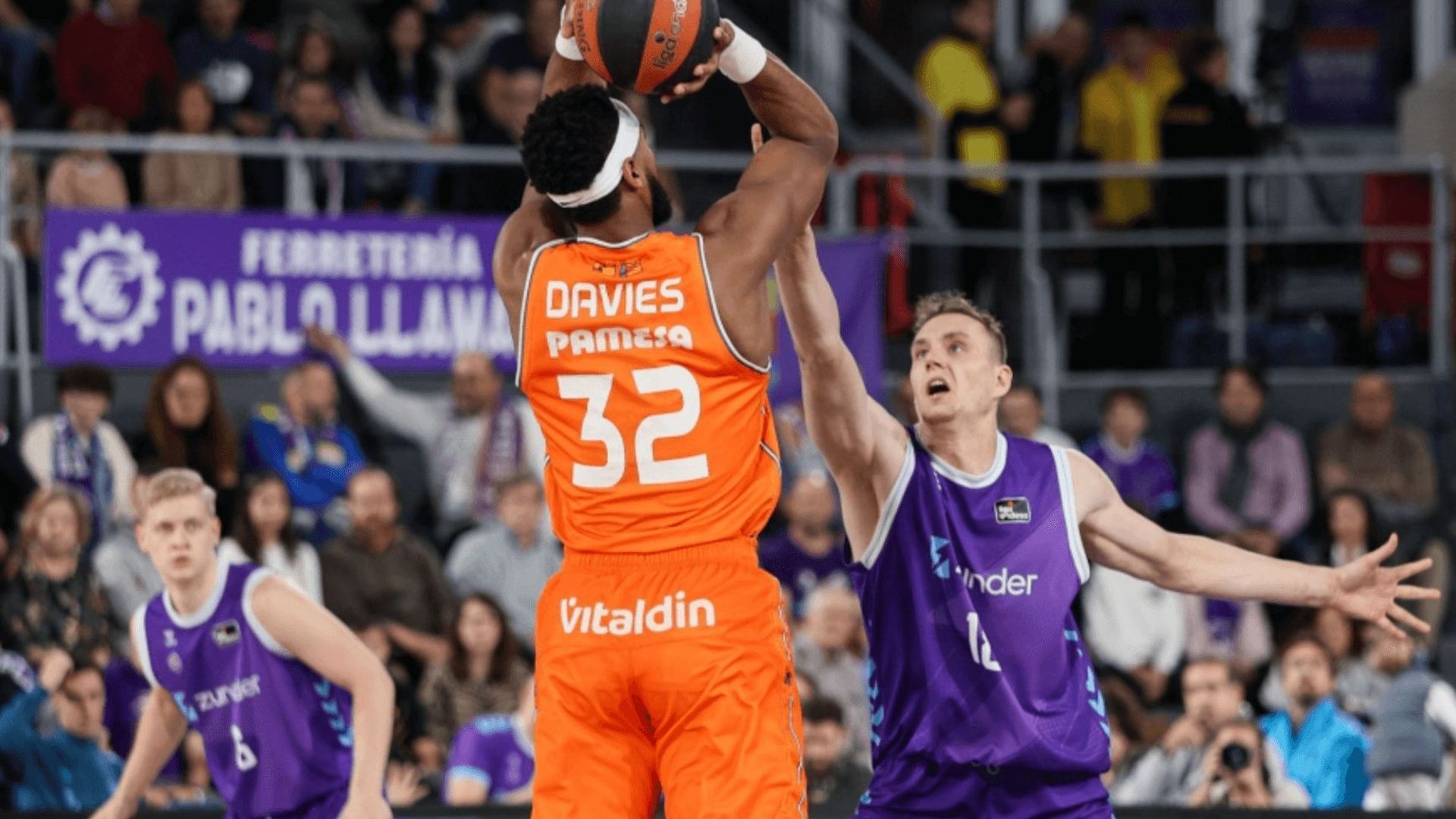 la_liga_endesa_vuelve_a_la_fonteta_con_la_primera_visita_del_zunder_palencia_al_valenc.png la_liga_endesa_vuelve_a_la_fonteta_con_la_primera_visita_del_zunder_palencia_al_valenc.png