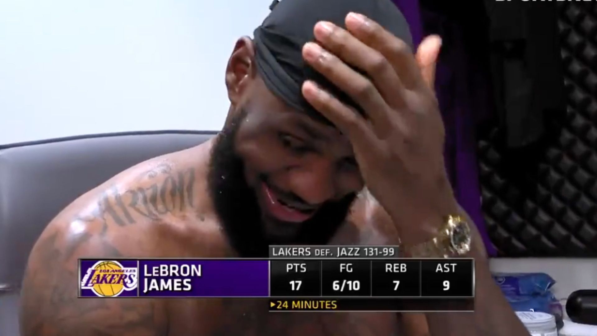 la_reaccion_de_lebron_al_enterarse_que_es_mayor_que_el_entrenador_rival_fuente__pasion_001.jpeg la_reaccion_de_lebron_al_enterarse_que_es_mayor_que_el_entrenador_rival_fuente__pasion_001.jpeg