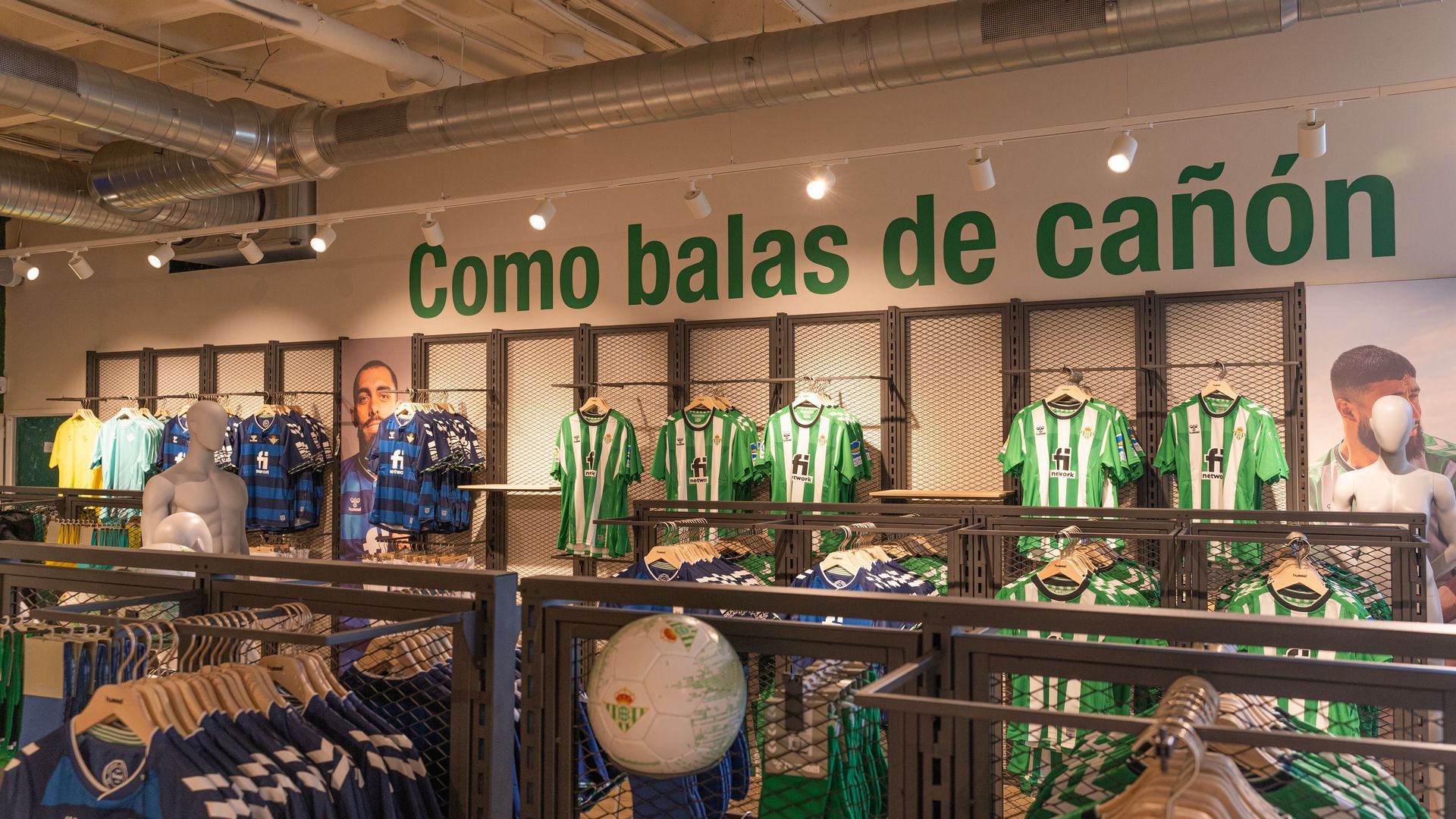 la_remodelada_tienda_del_real_betis.jpeg