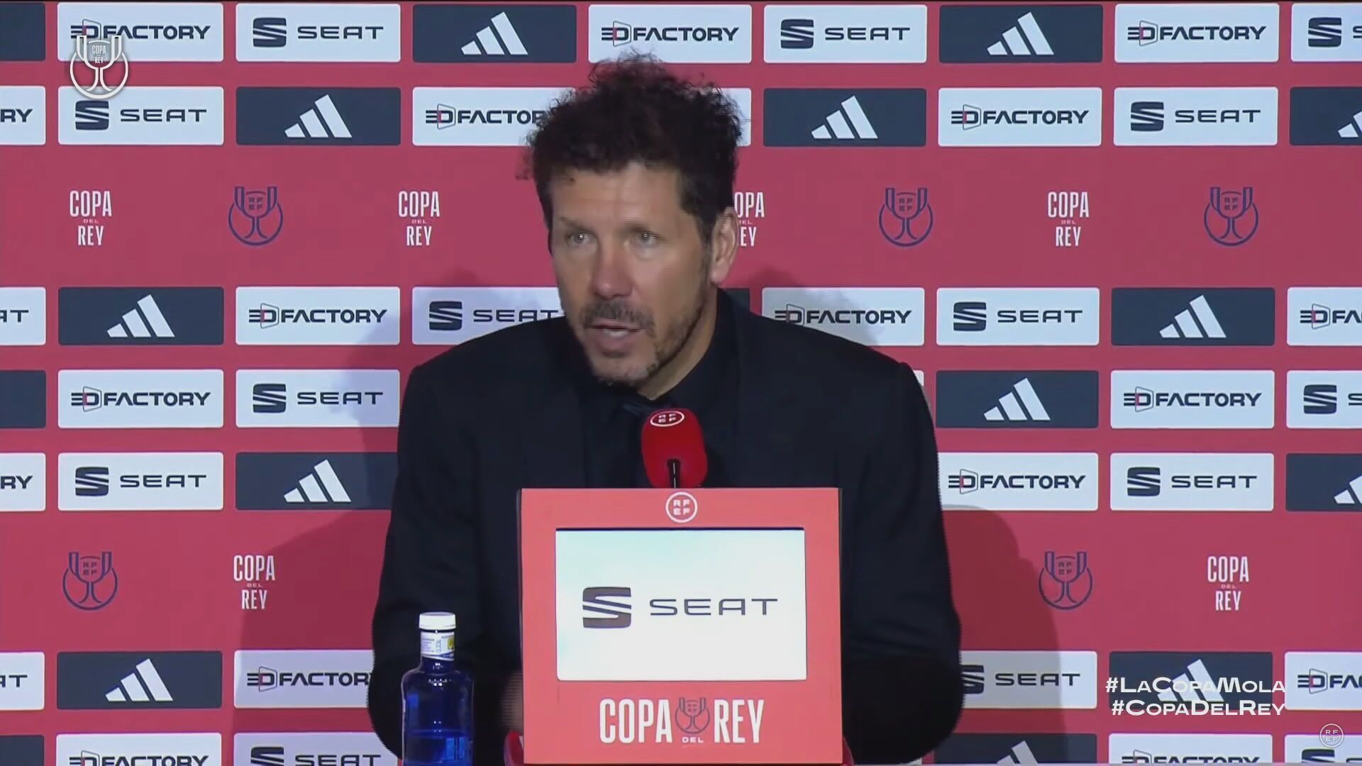 la_rueda_de_prensa_de_simeone_tras_el_partido_ante_el_sevilla.jpeg la_rueda_de_prensa_de_simeone_tras_el_partido_ante_el_sevilla.jpeg