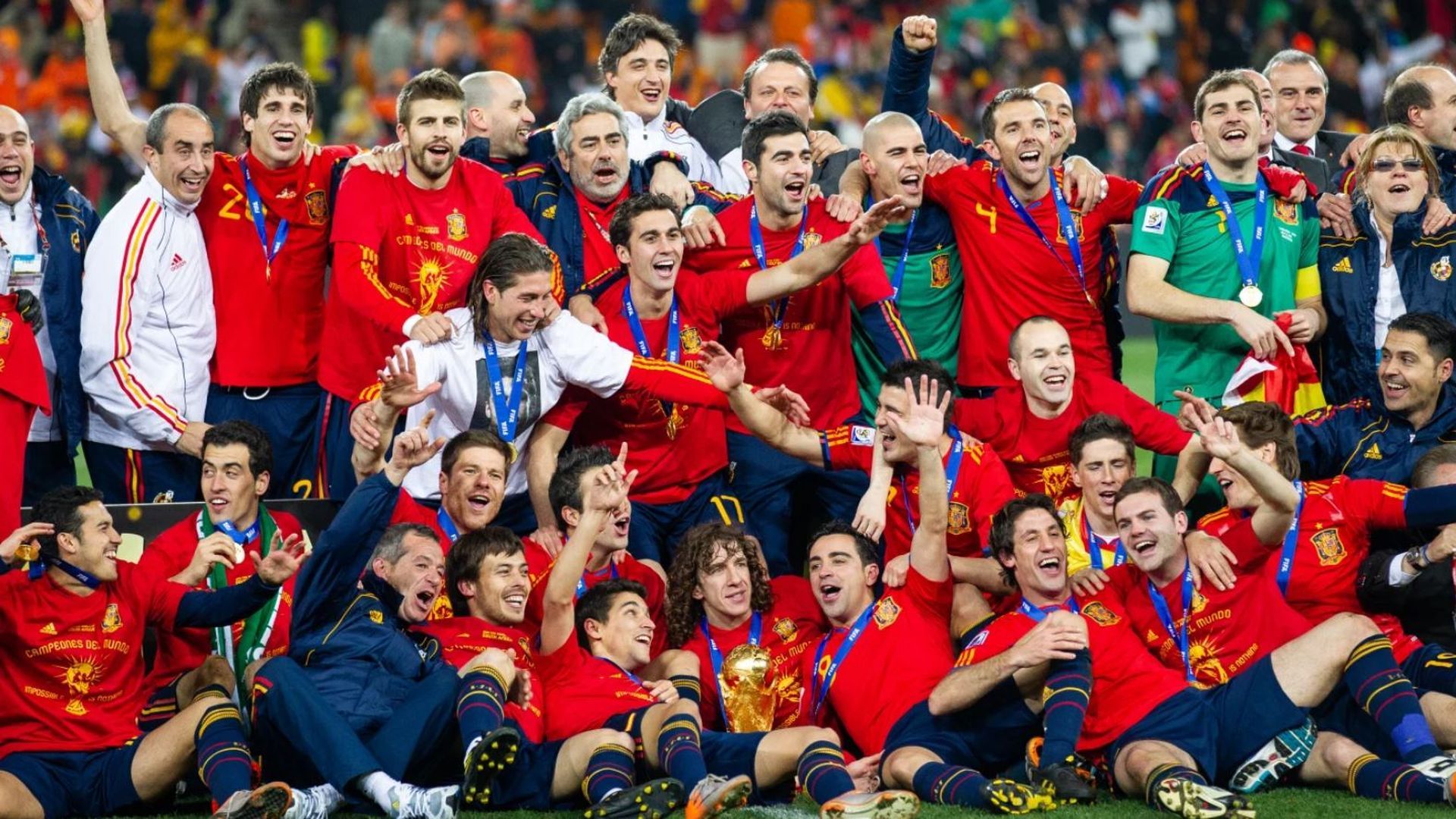 la_seleccion_espanola_campeona_del_mundial_2010.JPG la_seleccion_espanola_campeona_del_mundial_2010.JPG