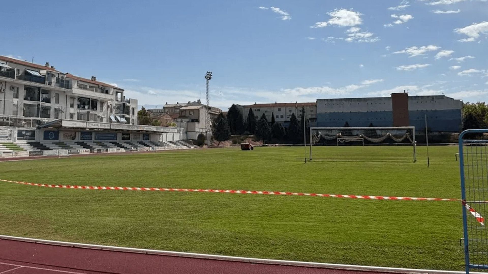 la_ud_maracena_ya_esta_de_resiembra_002.png la_ud_maracena_ya_esta_de_resiembra_002.png