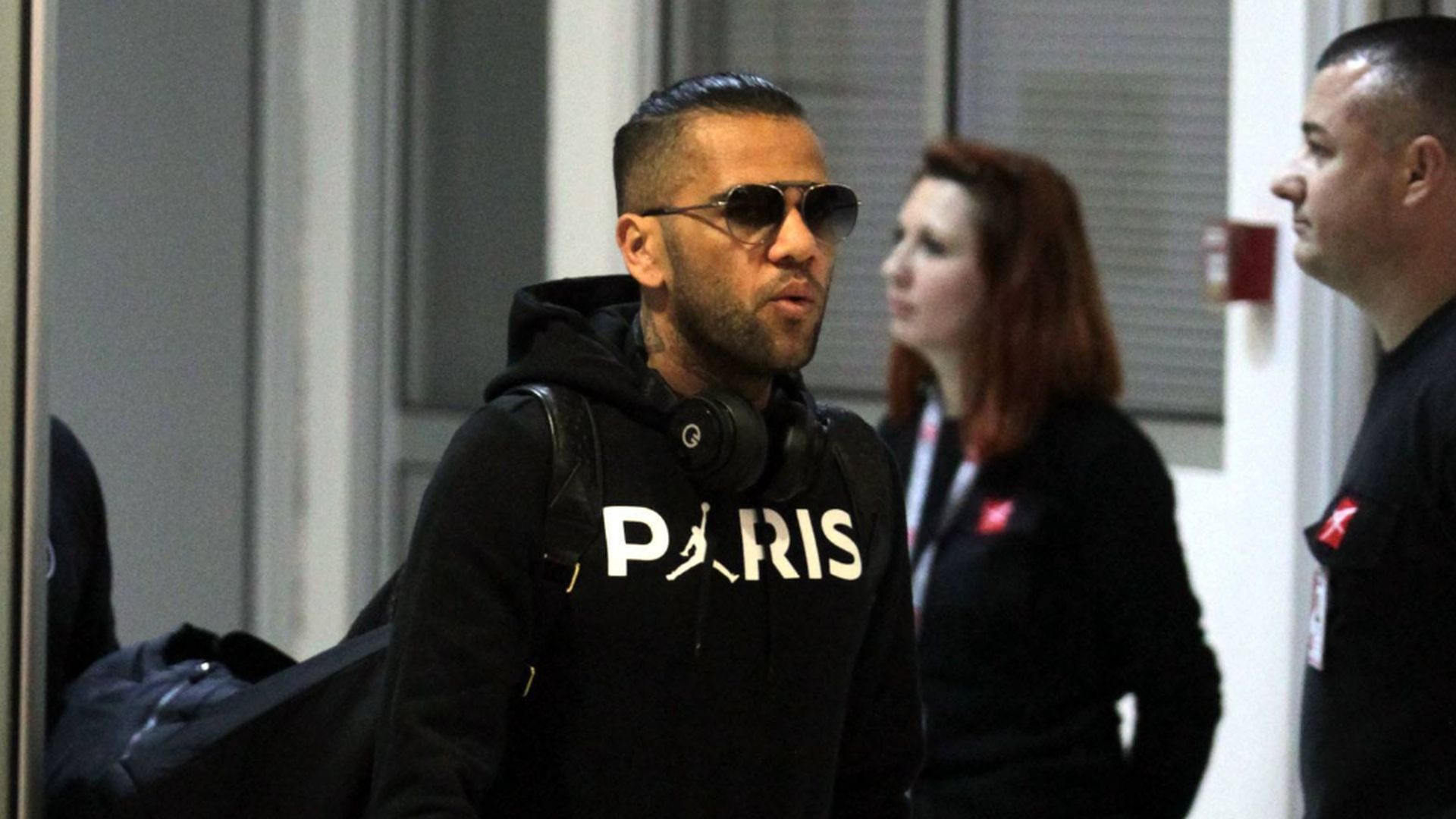 la_unica_imagen_que_se_vera_sera_la_de_dani_alves_sentado_en_el_banquillo_cordon_press_001.jpg