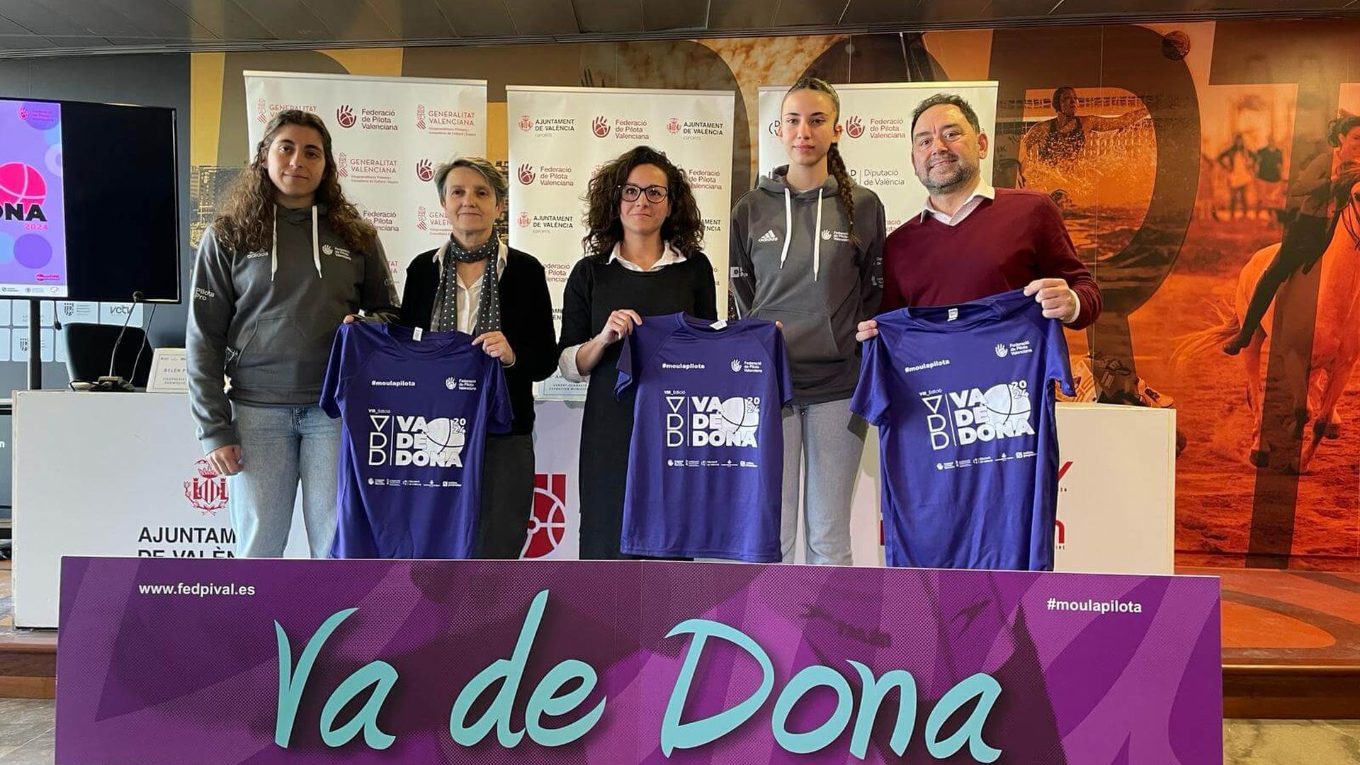 la_viii_edicion_de_va_de_dona_da_visibilidad_a_la_mujer_en_el_mundo_de_la_pilota_valen_002.jpeg la_viii_edicion_de_va_de_dona_da_visibilidad_a_la_mujer_en_el_mundo_de_la_pilota_valen_002.jpeg