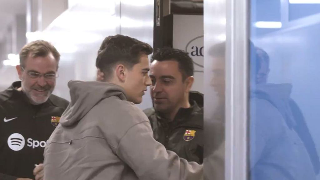 La visita de Gavi al vestuario del Barça después de su lesión