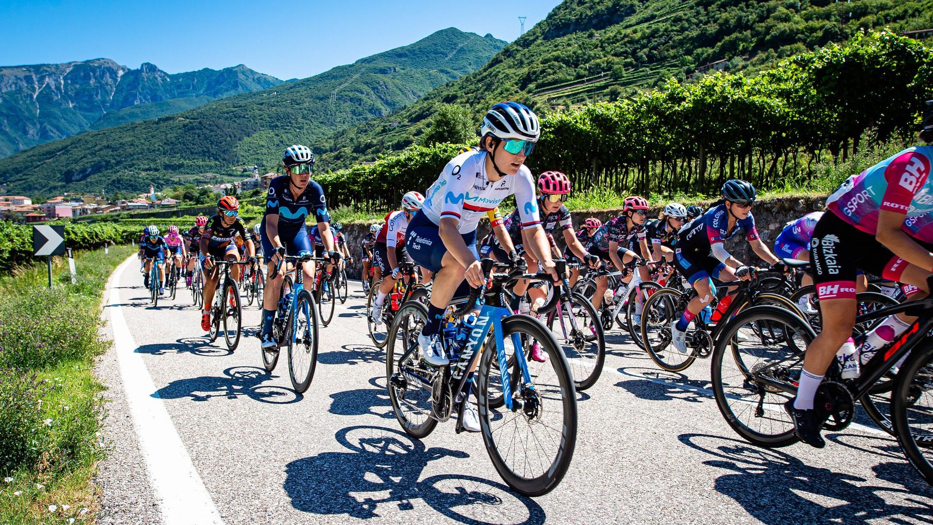 la_vuelta_femeninajpg_001.jpg la_vuelta_femeninajpg_001.jpg