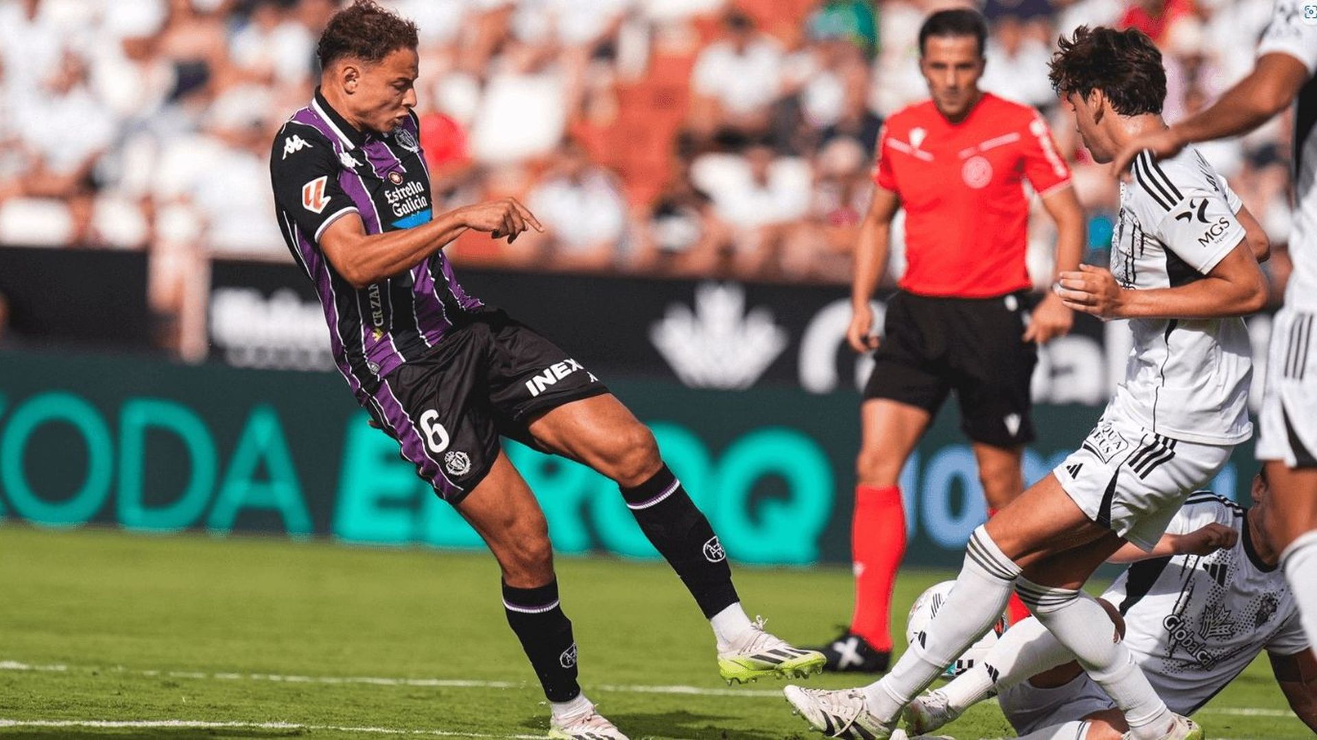 lachuer_ante_el_albacete_foto_real_valladolid_001.png lachuer_ante_el_albacete_foto_real_valladolid_001.png