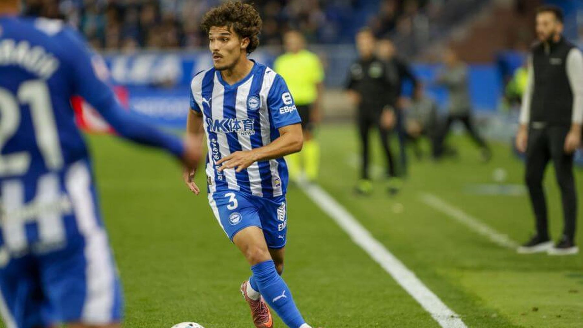 lance_del_alaves___valencia_de_la_decima_jornada_foto_laliga.jpeg lance_del_alaves___valencia_de_la_decima_jornada_foto_laliga.jpeg