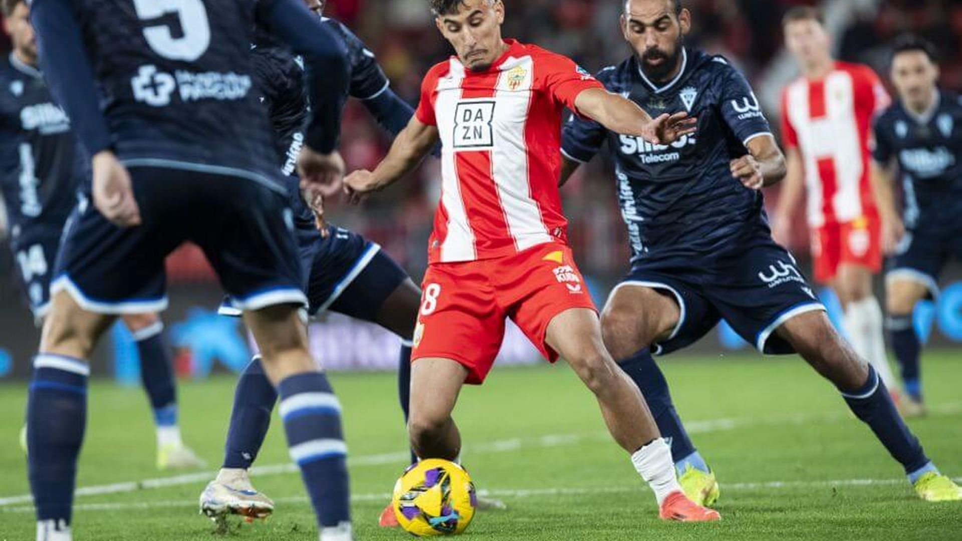 lance_del_almeria_cadiz_de_la_primera_vuelta_foto_laliga.jpeg