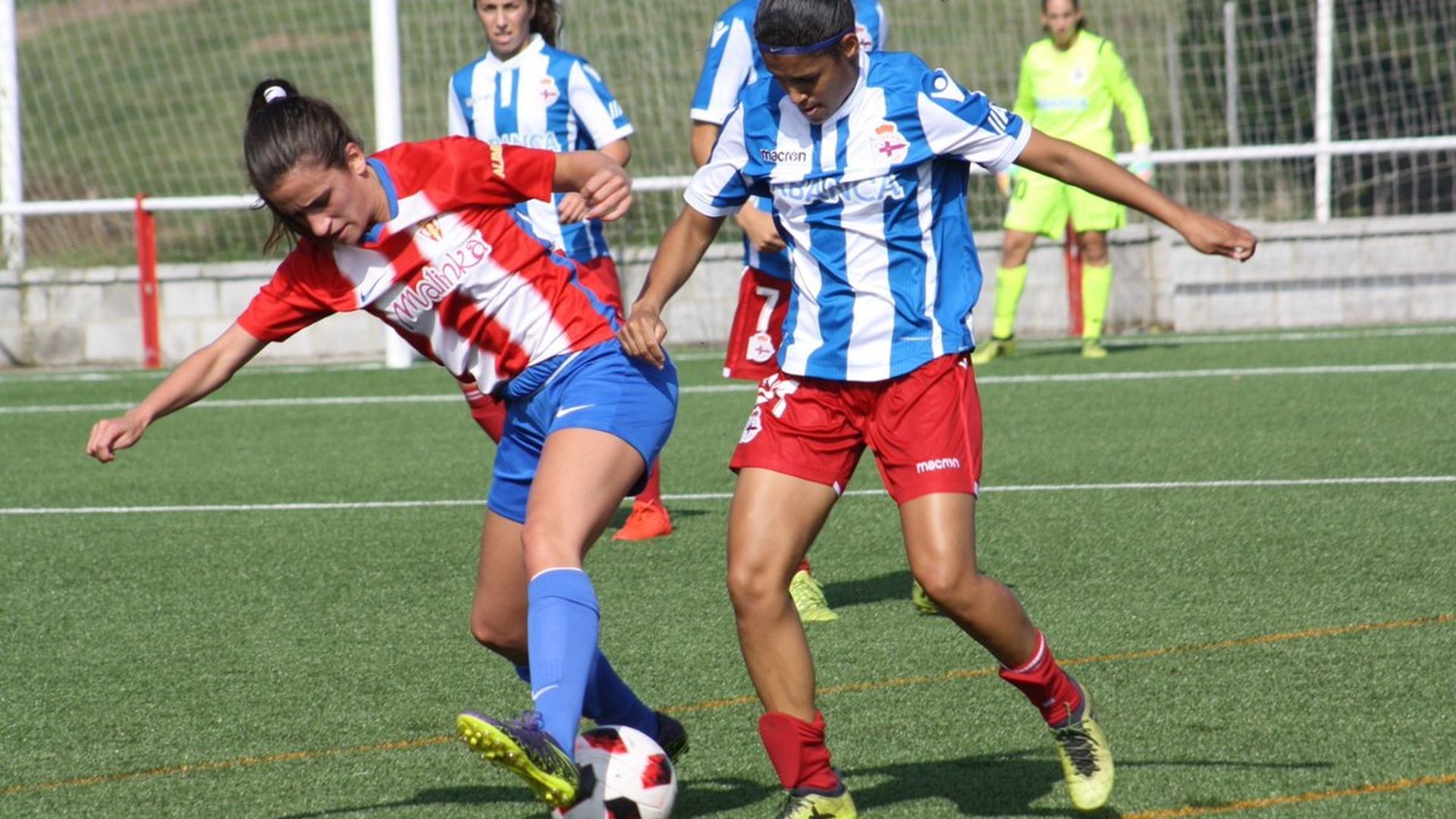 lance_del_encuentro_entre_el_sporting_y_el_depor_femenino_foto_rsg_001.jpg