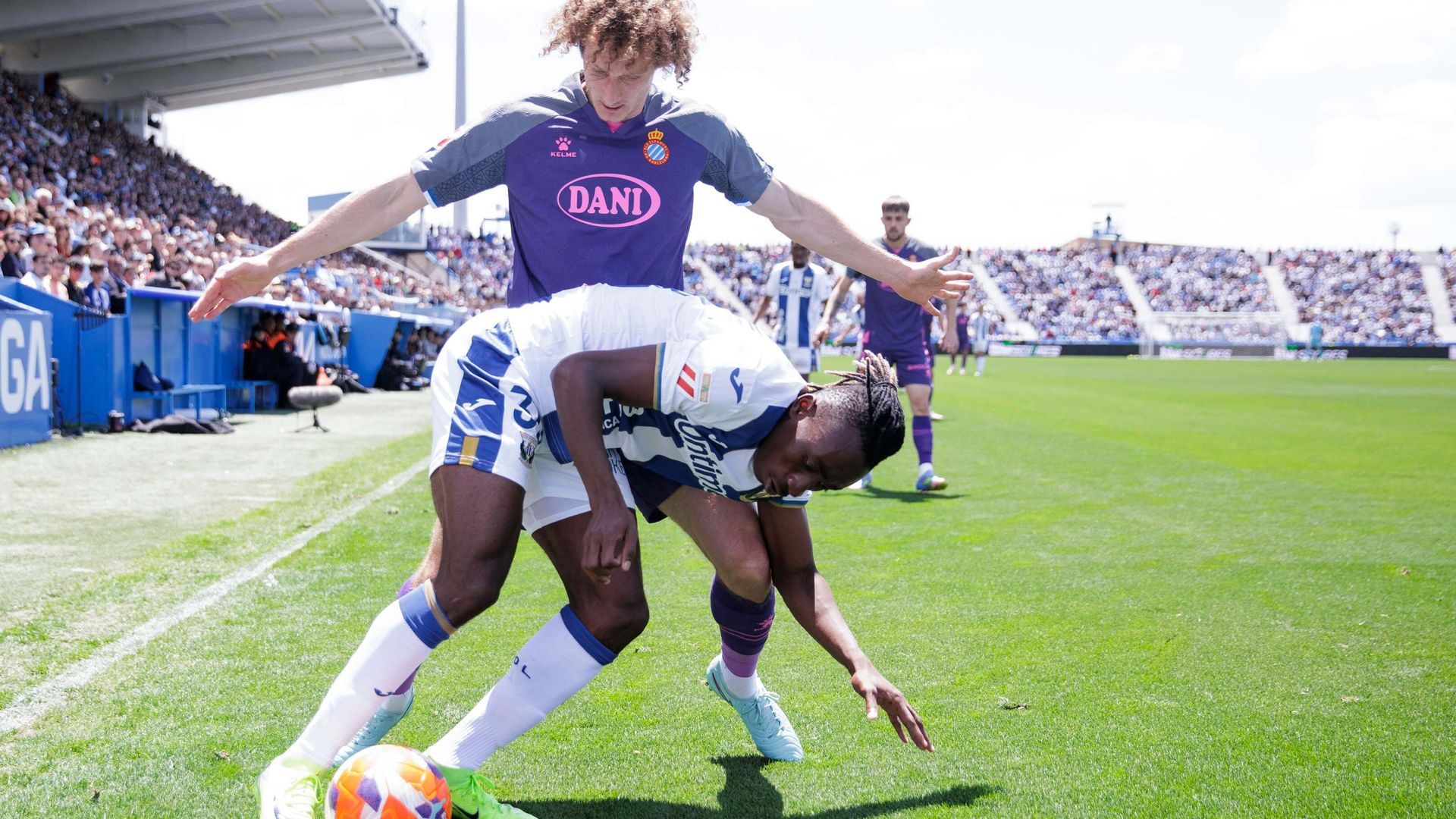 lance_del_juego_en_el_leganes_espanyol_de_la_jornada_35_foto_laliga.jpg lance_del_juego_en_el_leganes_espanyol_de_la_jornada_35_foto_laliga.jpg