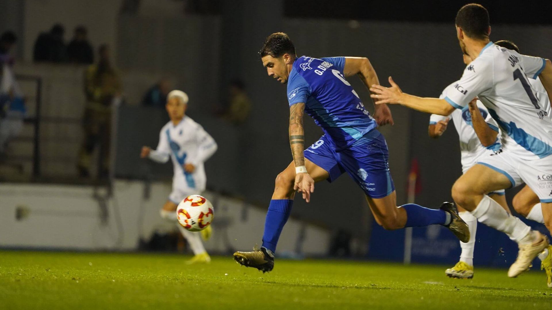 lance_entre_el_ourense_y_el_depor_en_o_couto_foto_x.jpg lance_entre_el_ourense_y_el_depor_en_o_couto_foto_x.jpg