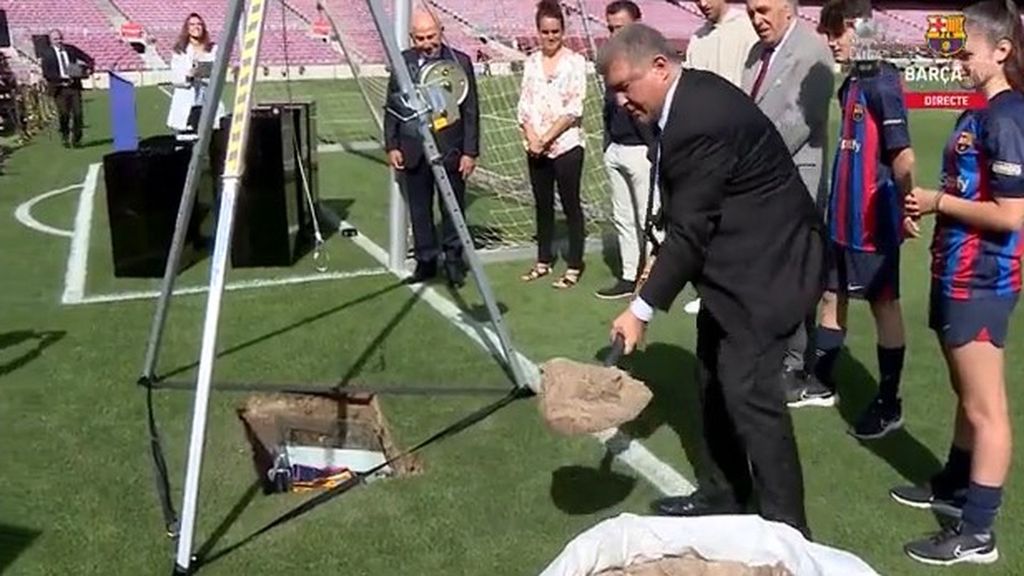 Acto de colocación de la primera piedra del nuevo Spotify Camp Nou