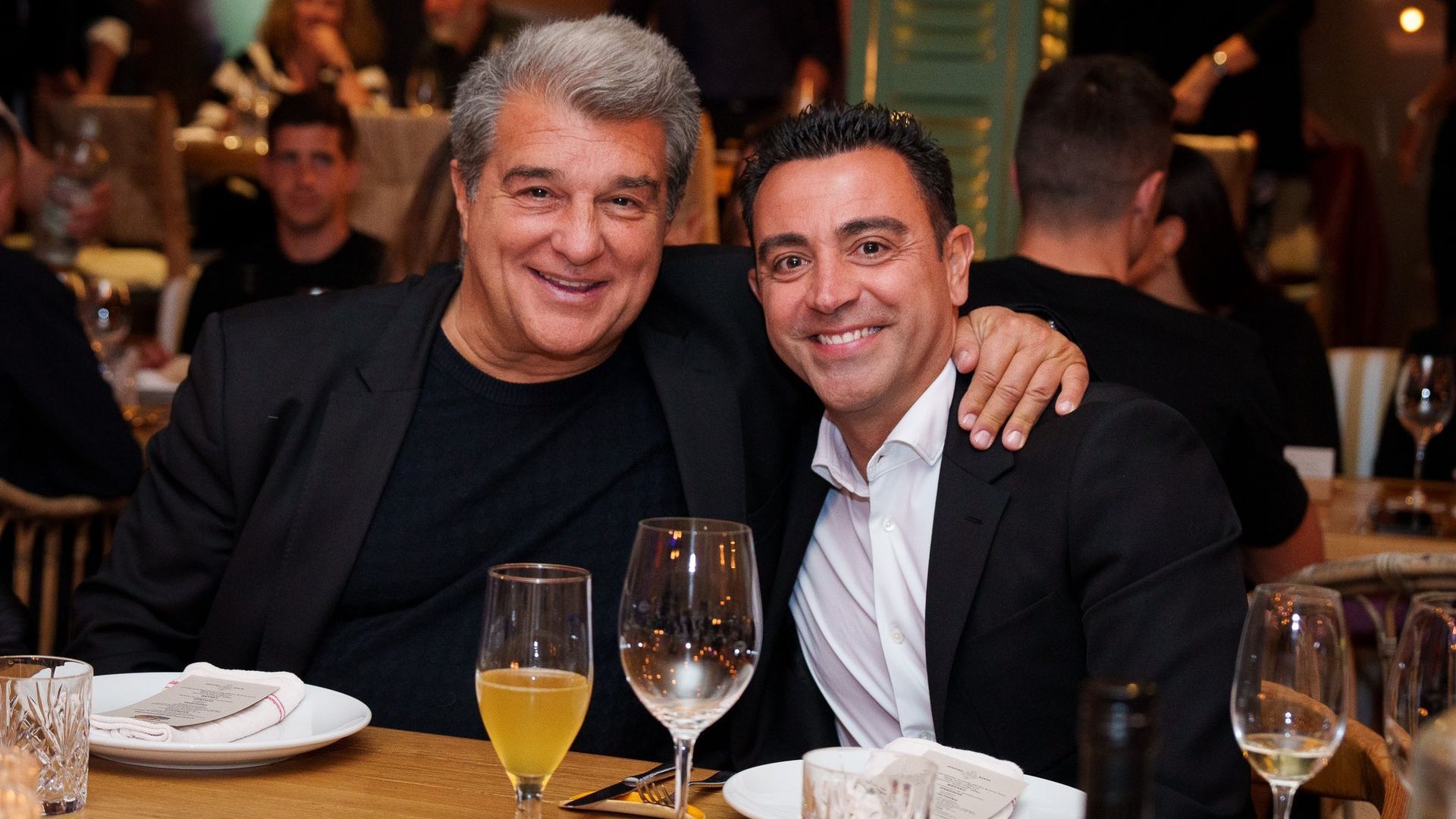 laporta_y_xavi.jpeg laporta_y_xavi.jpeg