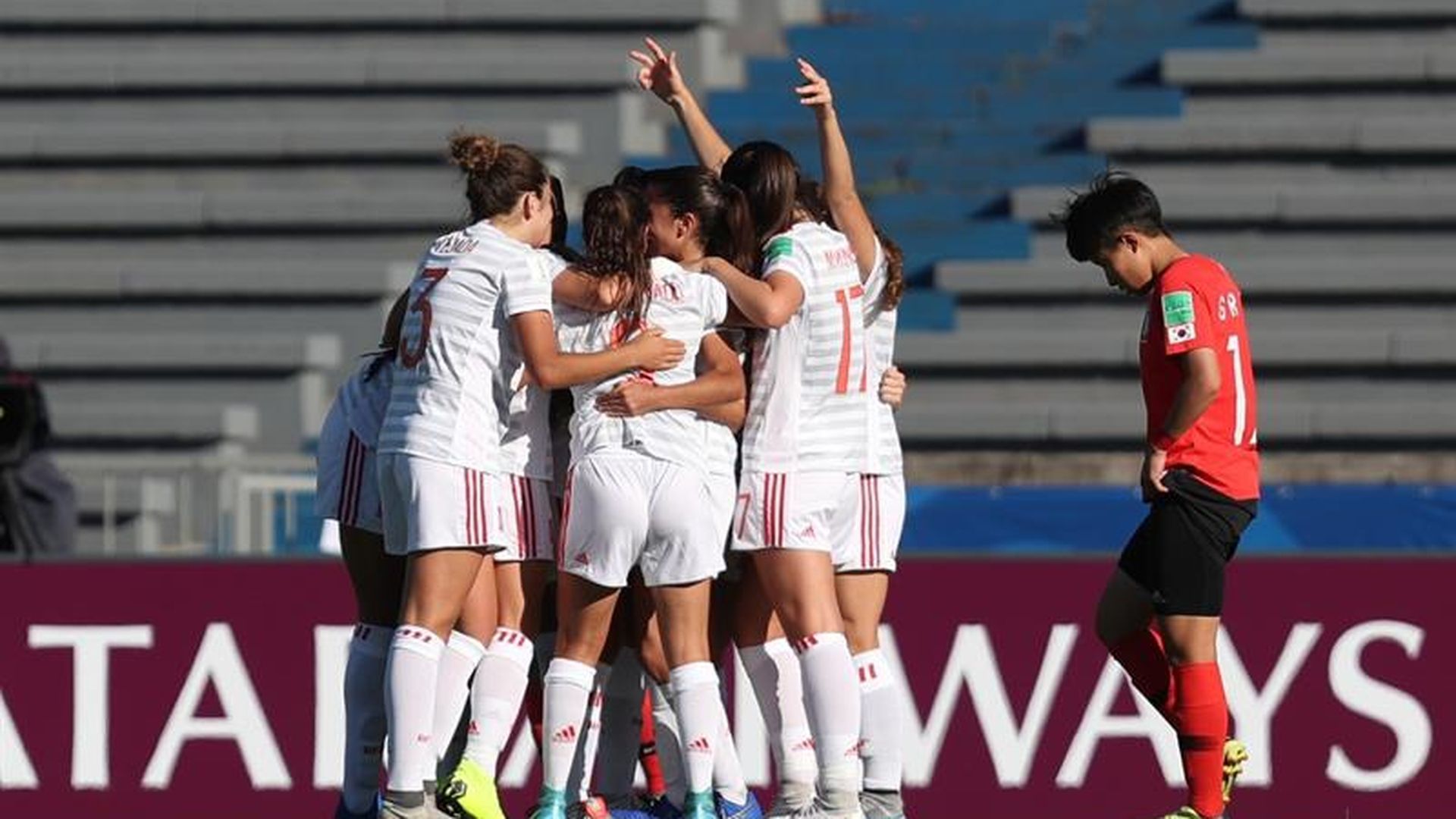 las_jugadoras_espanolas_celebran_uno_de_los_goles_ante_corea_001.jpg