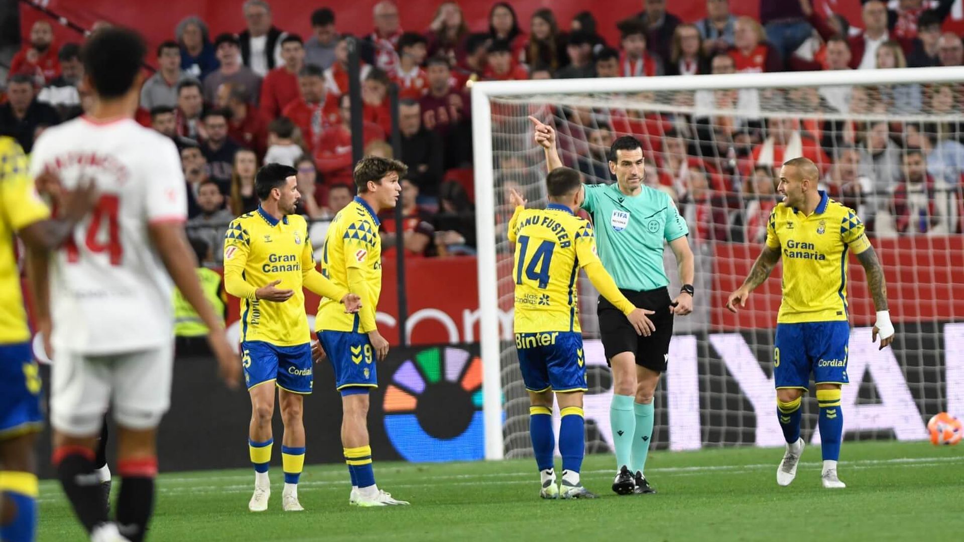 las_palmas_sevilla_001.jpg las_palmas_sevilla_001.jpg