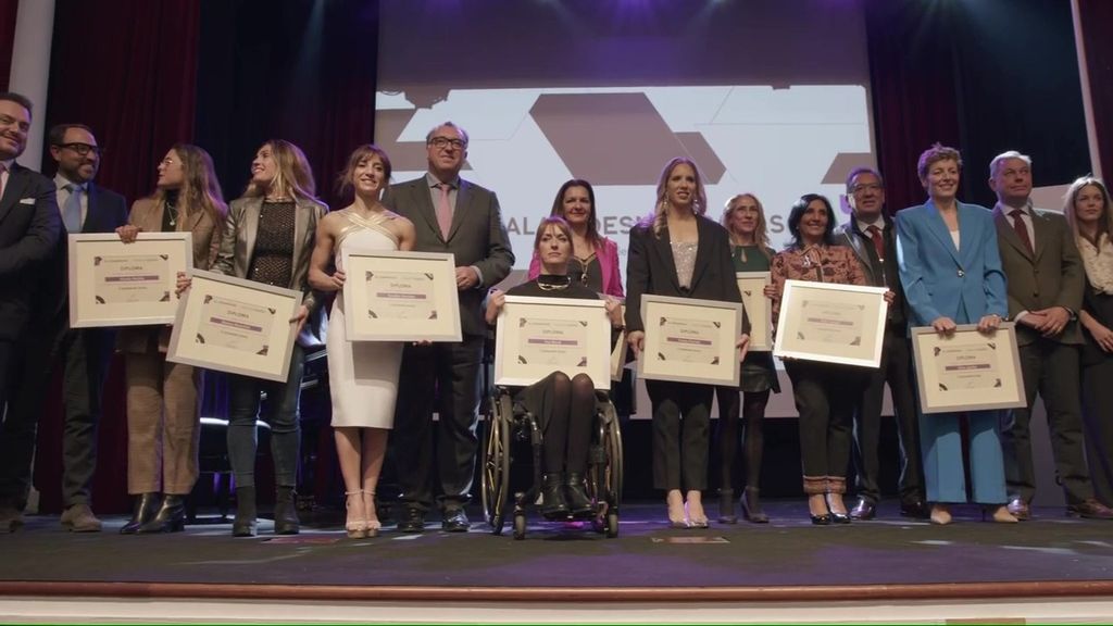 La I Gala de premios Desmarcadas: reconocimiento al deporte femenino