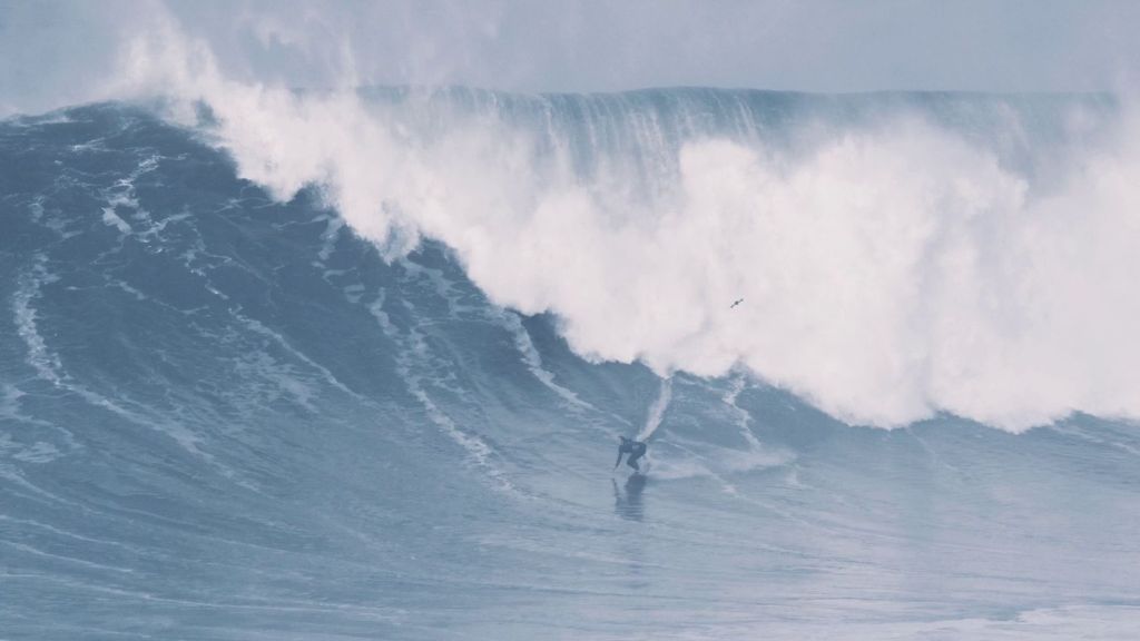 Laura Coviella hace historia en el surf