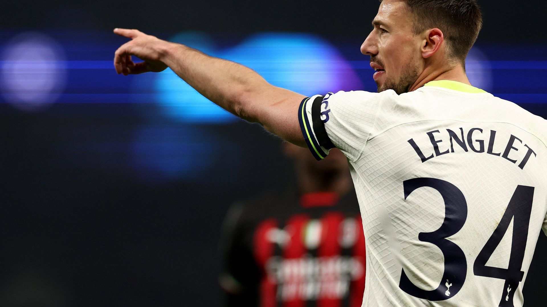 lenglet_en_un_partido_de_champions_con_el_tottenham_foto_cordon_press__001.jpg