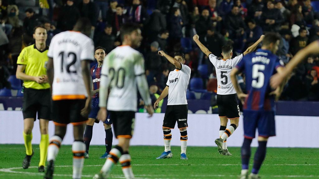 Levante 2-4 Valencia: Resumen del partido