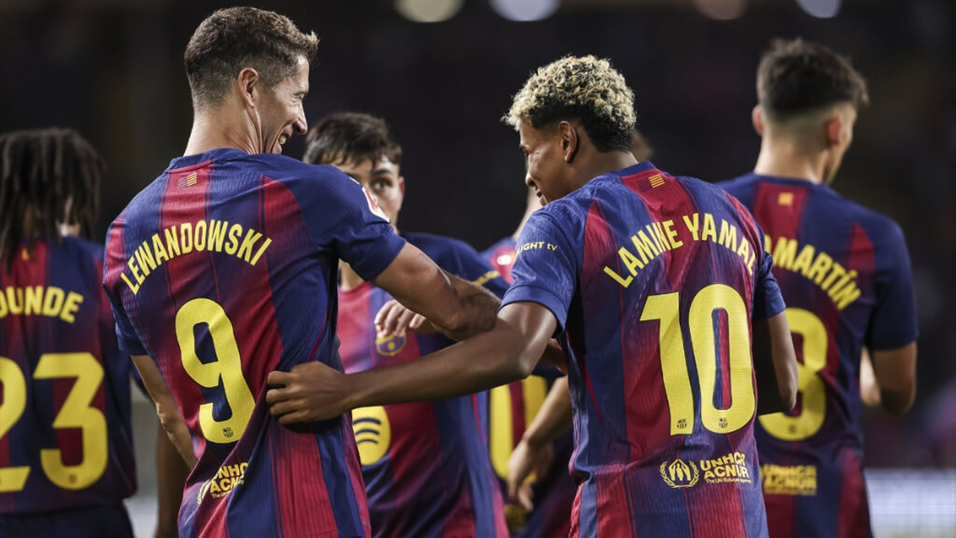 lewandowski_y_lamine_yamal_celebrando_un_gol_foto_europa_press.jpg lewandowski_y_lamine_yamal_celebrando_un_gol_foto_europa_press.jpg