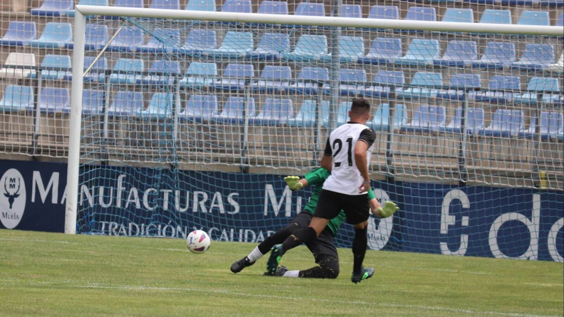 leyendas_del_valencia_cf_ante_el_puertollano_foto_luis_miguel_becerra_001.jpeg leyendas_del_valencia_cf_ante_el_puertollano_foto_luis_miguel_becerra_001.jpeg