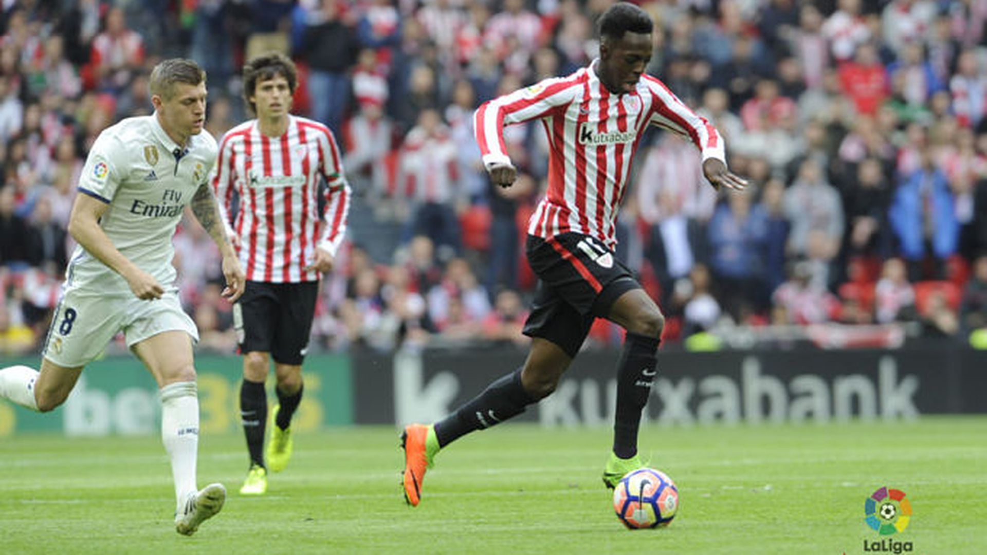 LFP_Inaki_Williams_kross.jpg