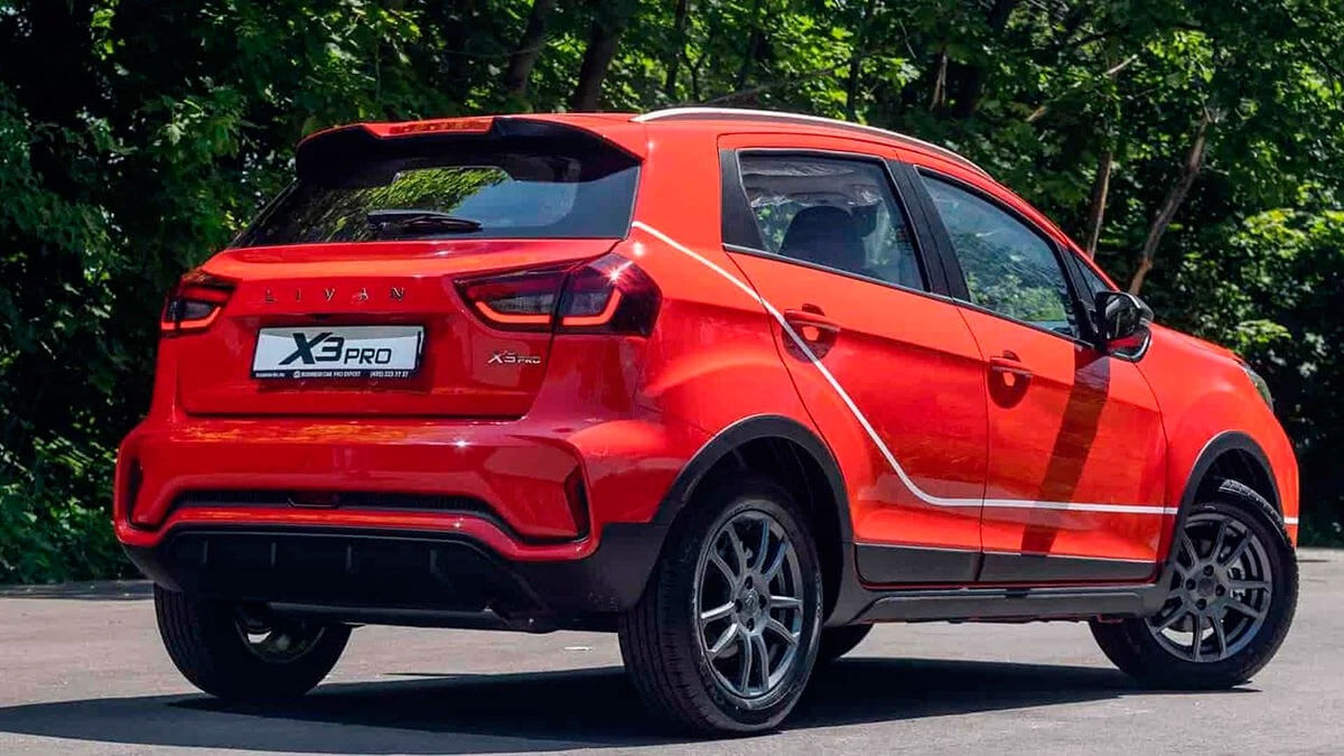 livan_x3_projpg.jpg livan_x3_projpg.jpg