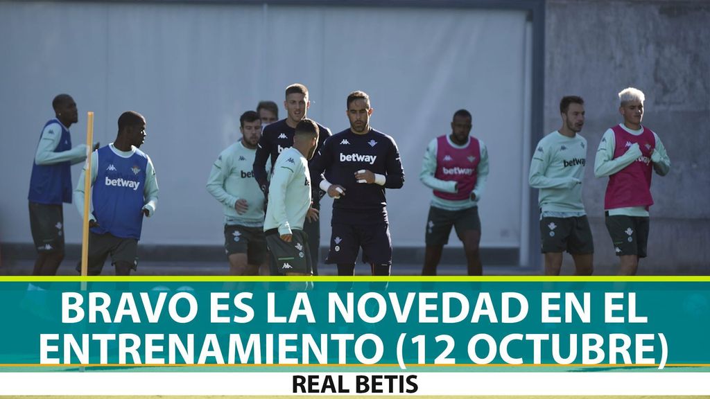 Claudio Bravo es la principal novedad del entrenamiento del Betis (12-10-2020)
