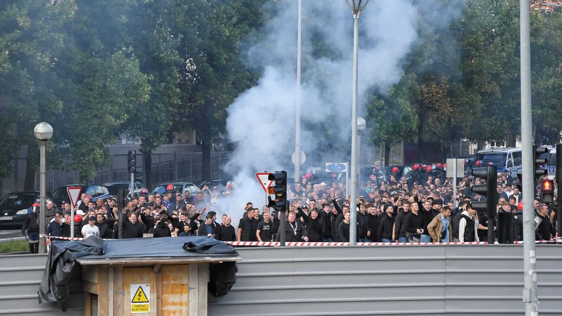 llegada_de_los_ultras_del_anderlecht_al_reale_arena_foto_giovanni_batista.jpeg llegada_de_los_ultras_del_anderlecht_al_reale_arena_foto_giovanni_batista.jpeg