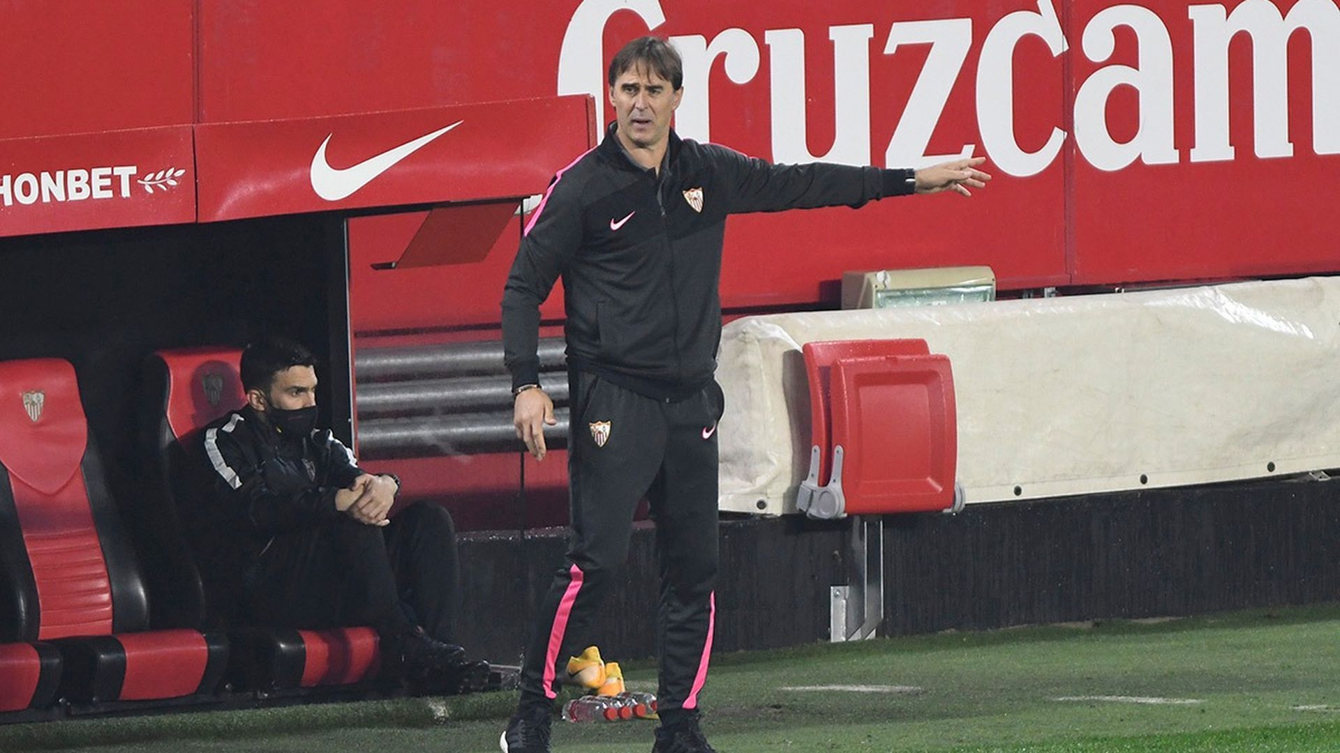 lopetegui_ante_el_valladolid_foto_kiko_hurtado_001.jpeg