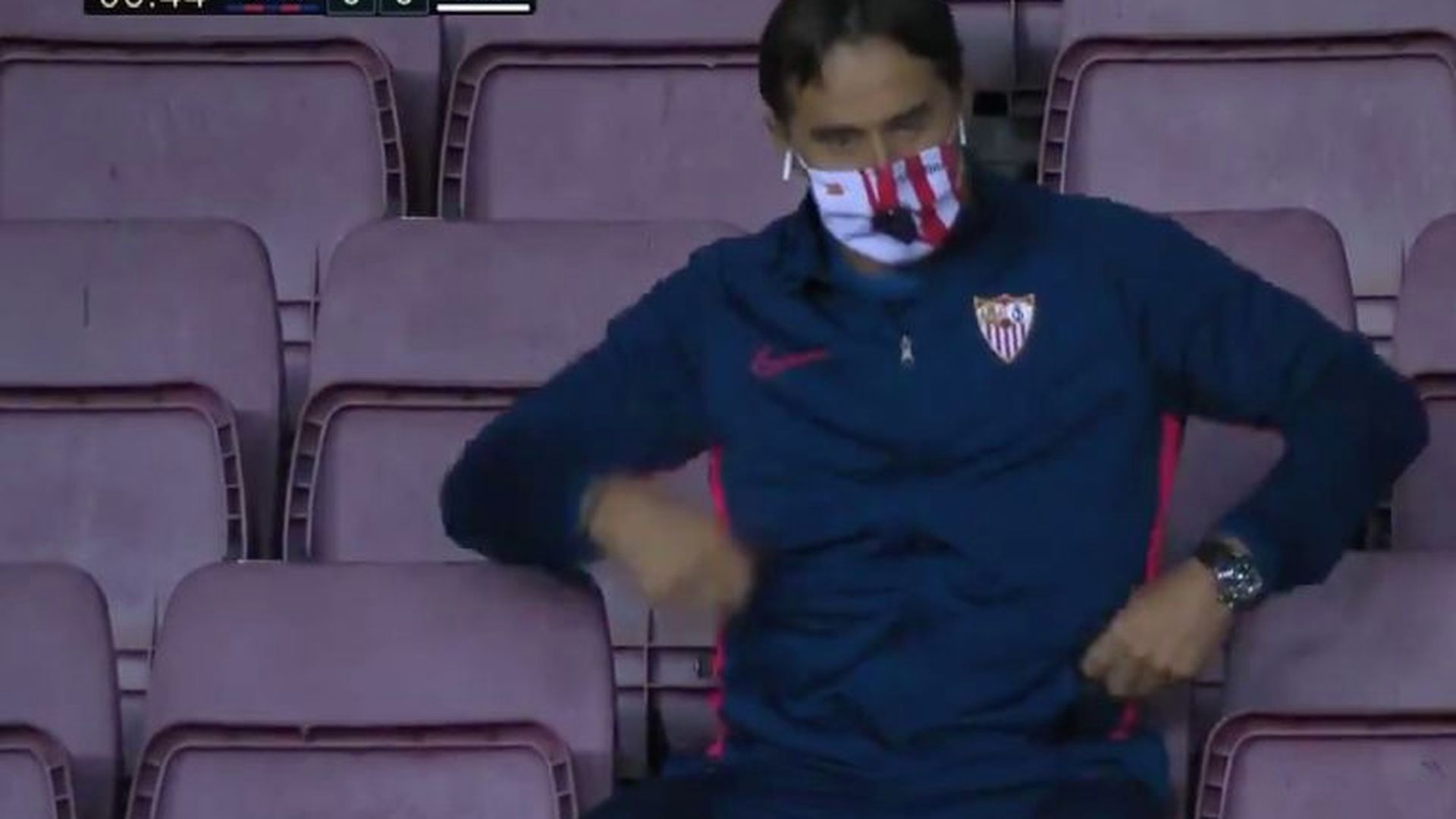 lopetegui_en_la_grada_den_nou_camp.png