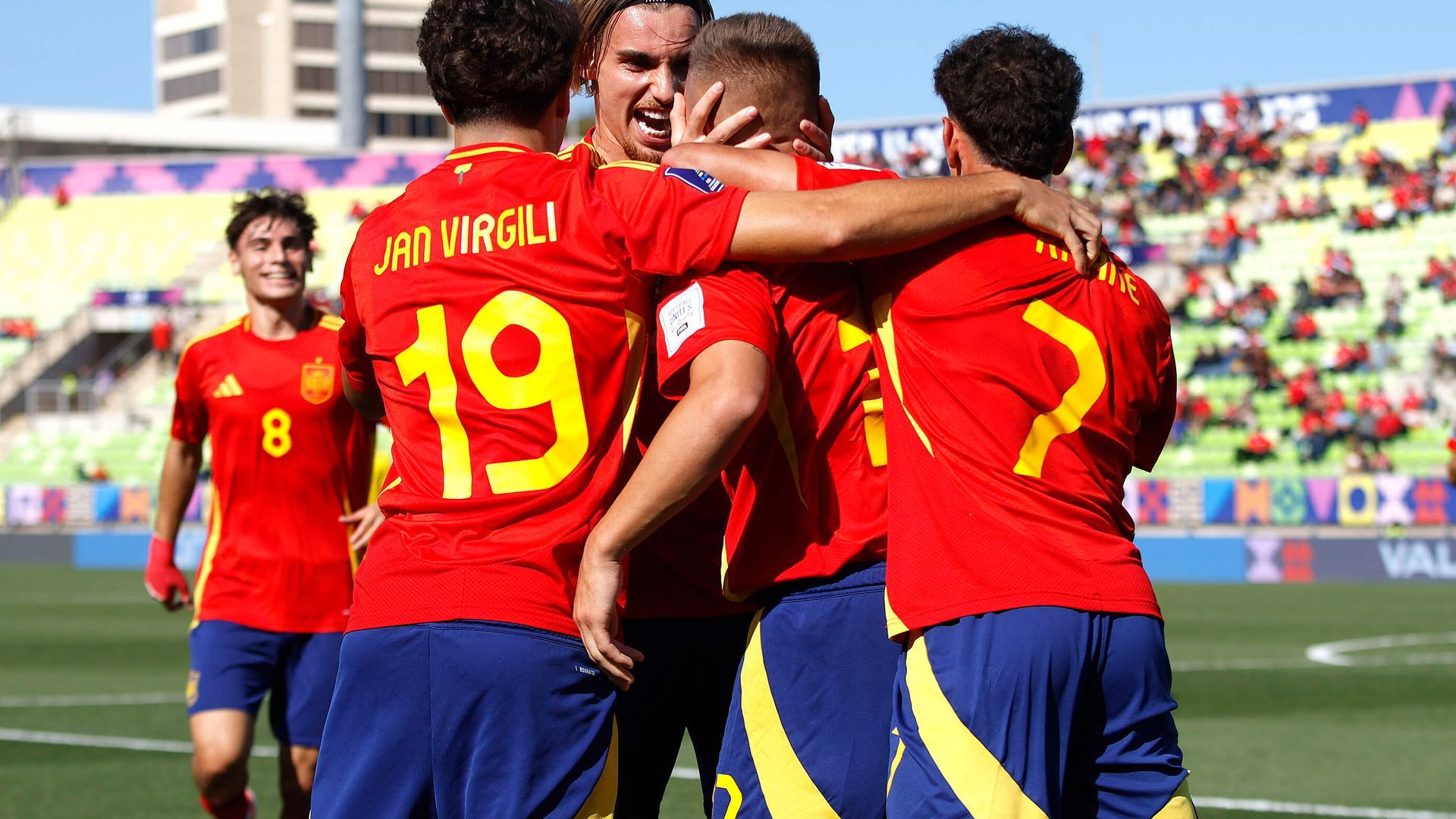 los_jugadores_de_espana_celebran_el_gol_ante_ucrania_en_el_mundial_sub_20_foto_selecci.jpg los_jugadores_de_espana_celebran_el_gol_ante_ucrania_en_el_mundial_sub_20_foto_selecci.jpg
