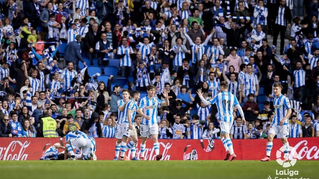 Real Sociedad-Athletic Club: La celebración de la Real Sociedad del triunfo en el derbi vasco