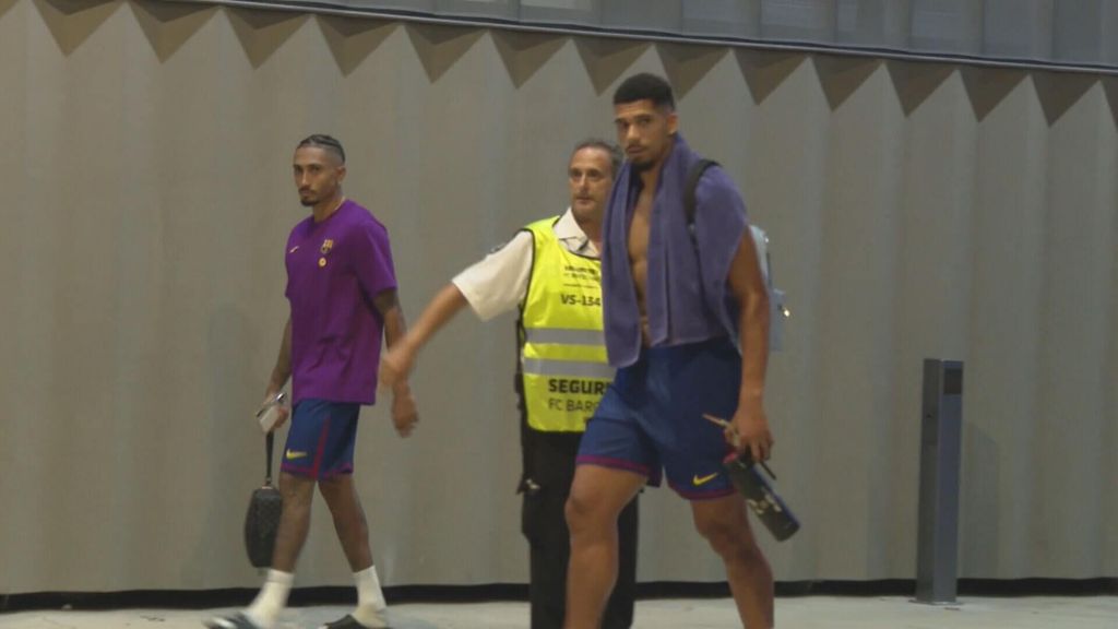Los jugadores del FC Barcelona no se pudieron duchar en el Estadi Johan Cruyff tras el partido ante el Valencia