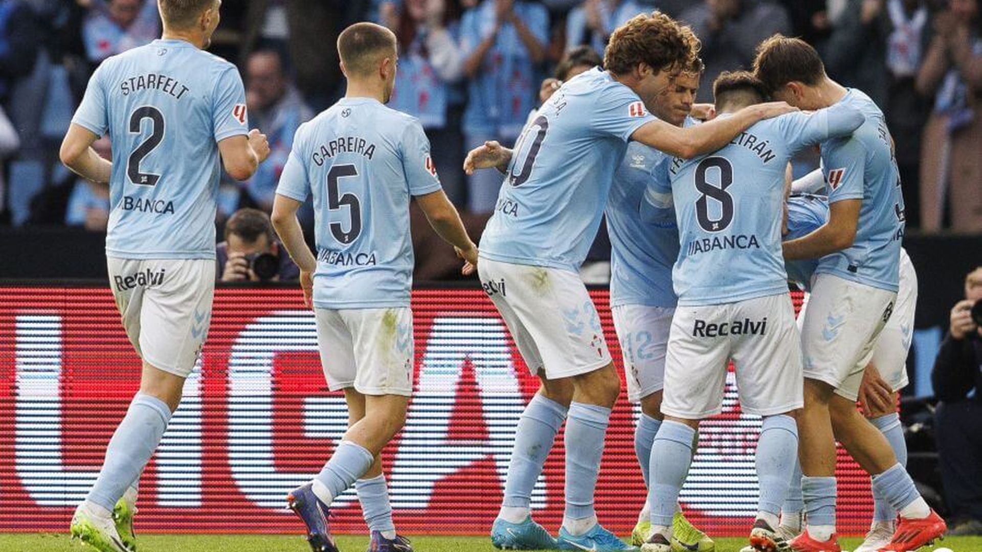 los_jugadores_del_celta_celebran_el_2_0_de_pablo_duran_foto_laliga_001.jpeg los_jugadores_del_celta_celebran_el_2_0_de_pablo_duran_foto_laliga_001.jpeg