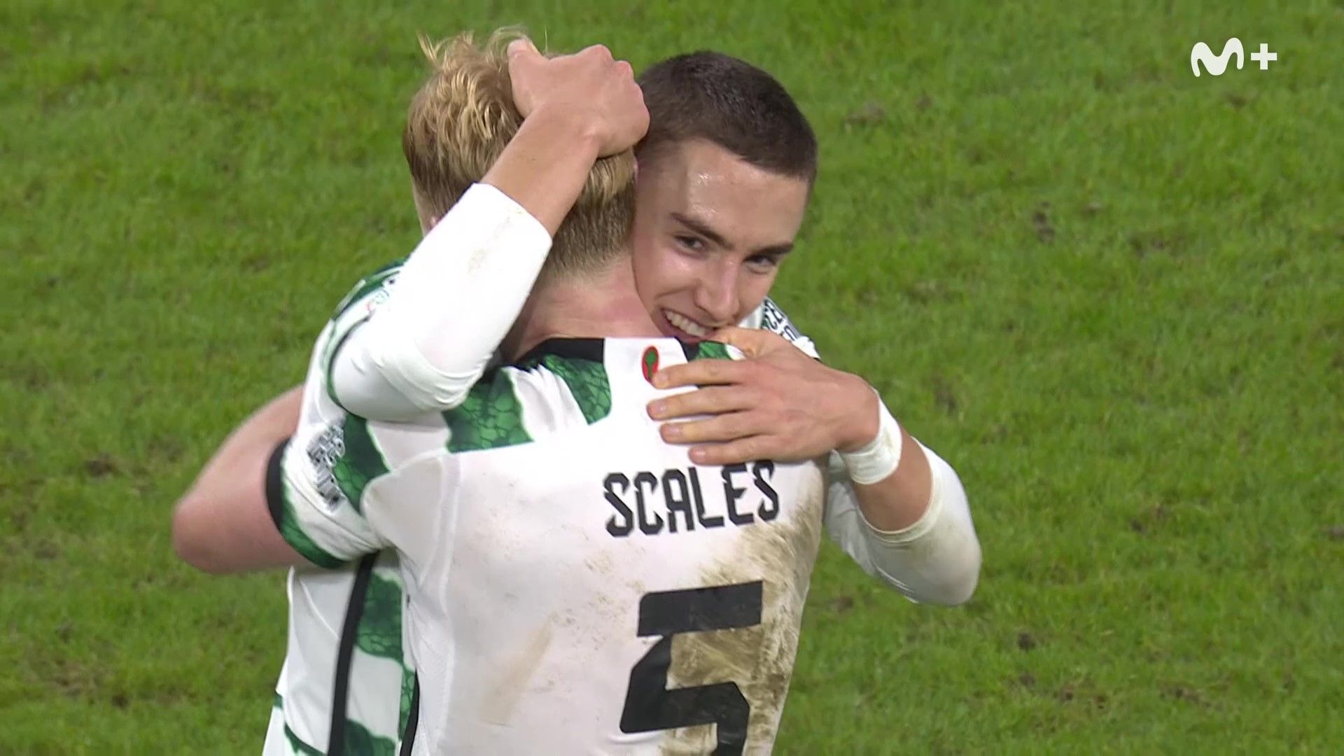 los_jugadores_del_celtic_celebran_el_triunfo_001.jpg