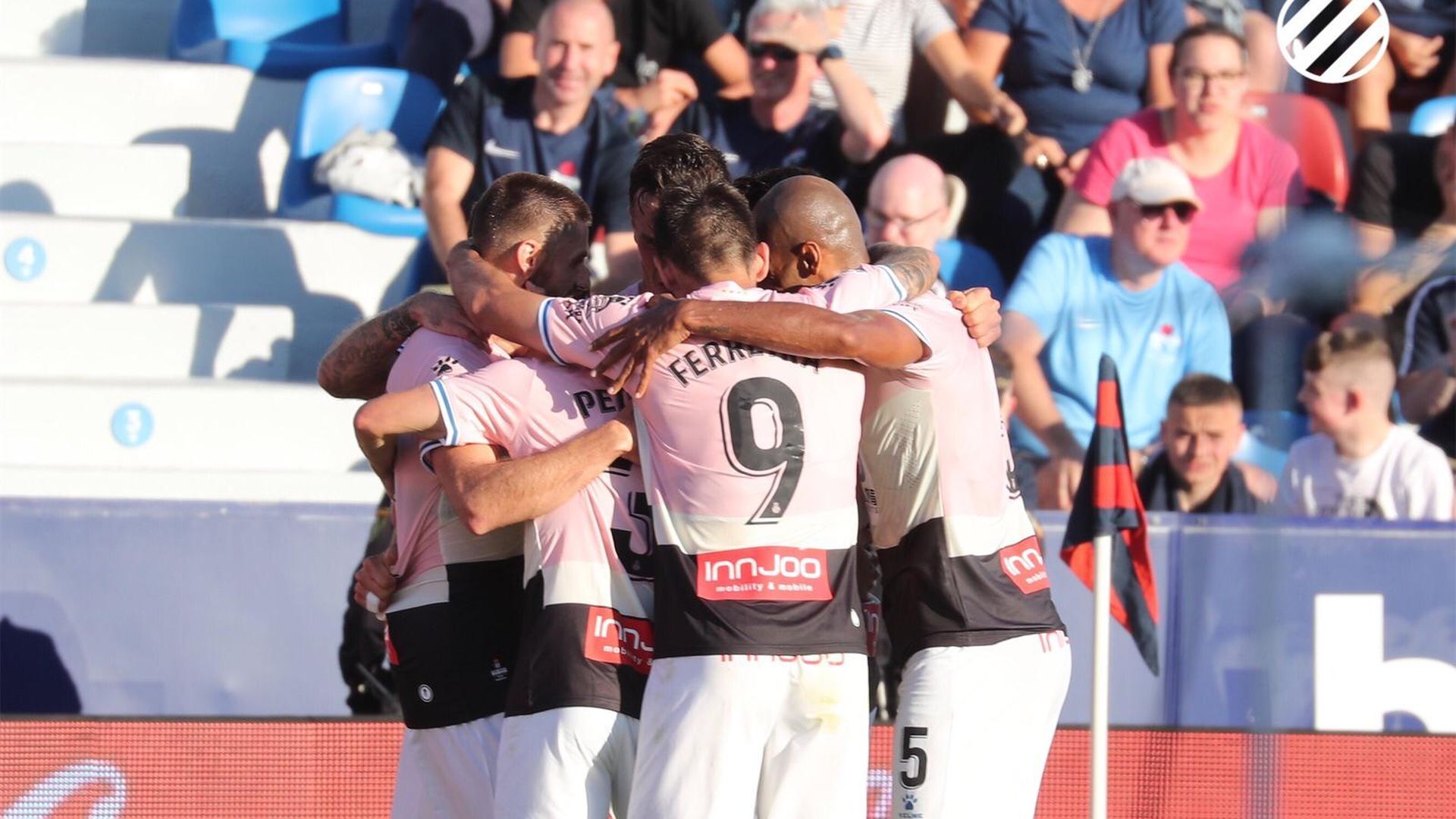 los_jugadores_del_espanyol_celebran_el_gol_anotado_ante_el_levante_por_bernardo_foto_r.jpg los_jugadores_del_espanyol_celebran_el_gol_anotado_ante_el_levante_por_bernardo_foto_r.jpg