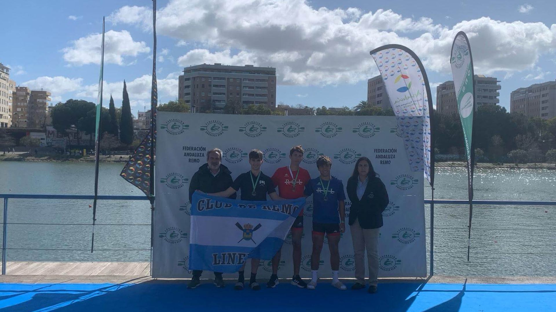los_vencedores_celebran_su_logro_en_el_campeonato_de_andalucia_001.jpg los_vencedores_celebran_su_logro_en_el_campeonato_de_andalucia_001.jpg