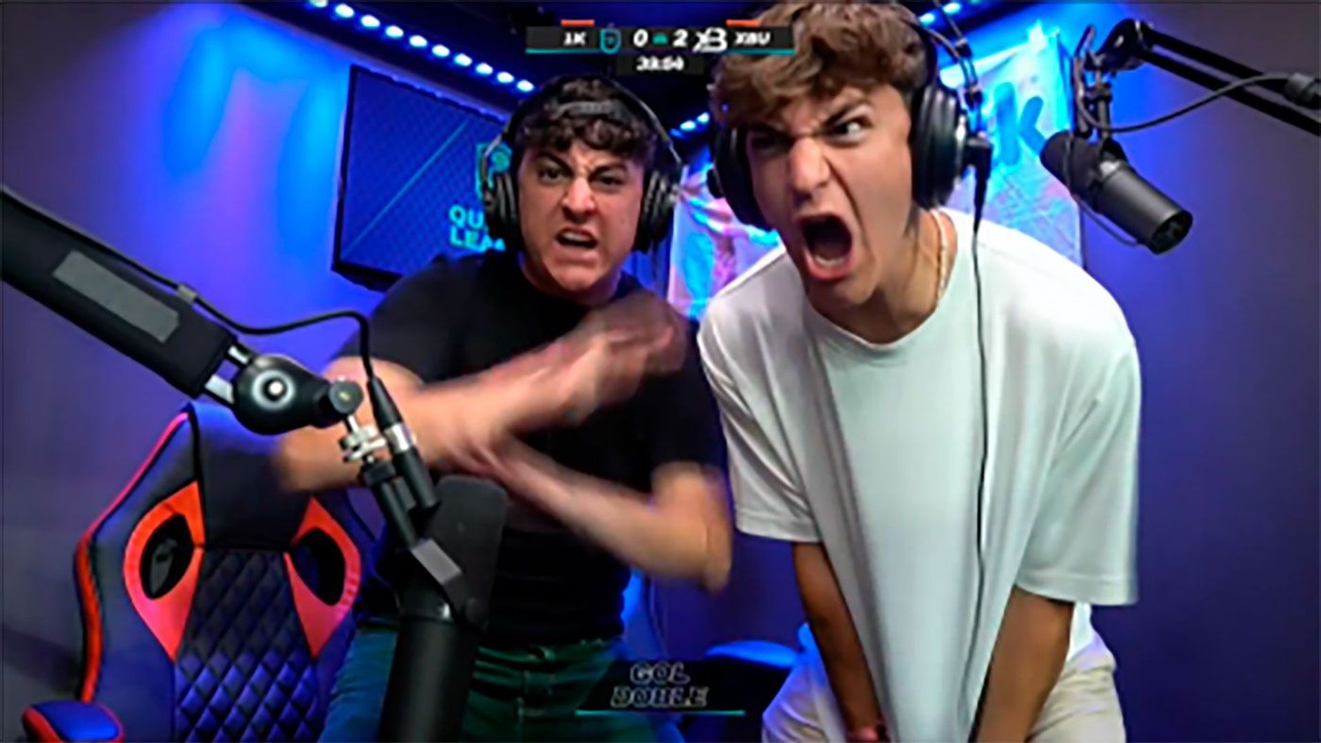 los xbuyer celebran la victoria en el partidazo de la queens league los xbuyer celebran la victoria en el partidazo de la queens league