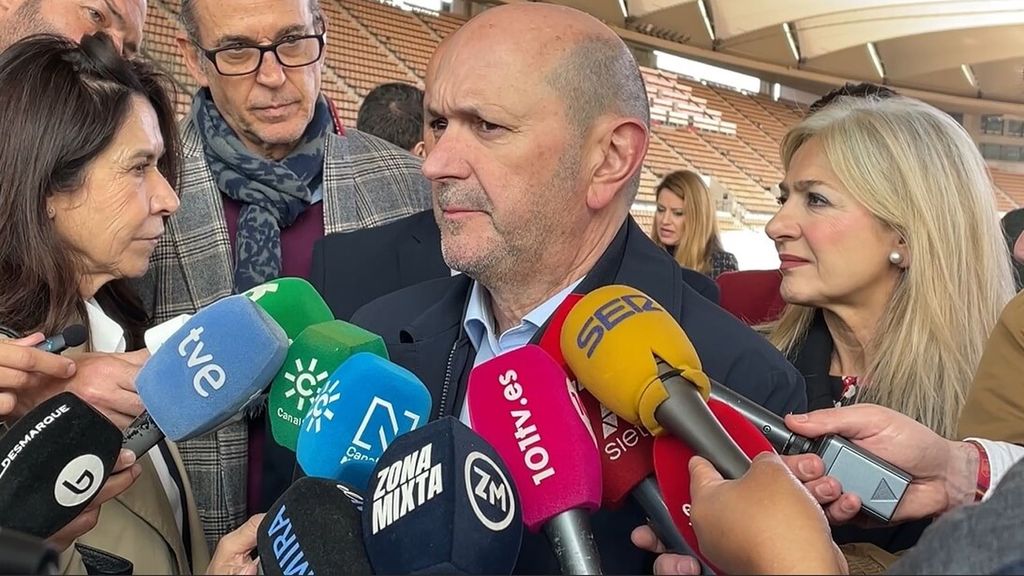 Rafael Louzán, el Benito Villamarín y las sedes mundialistas