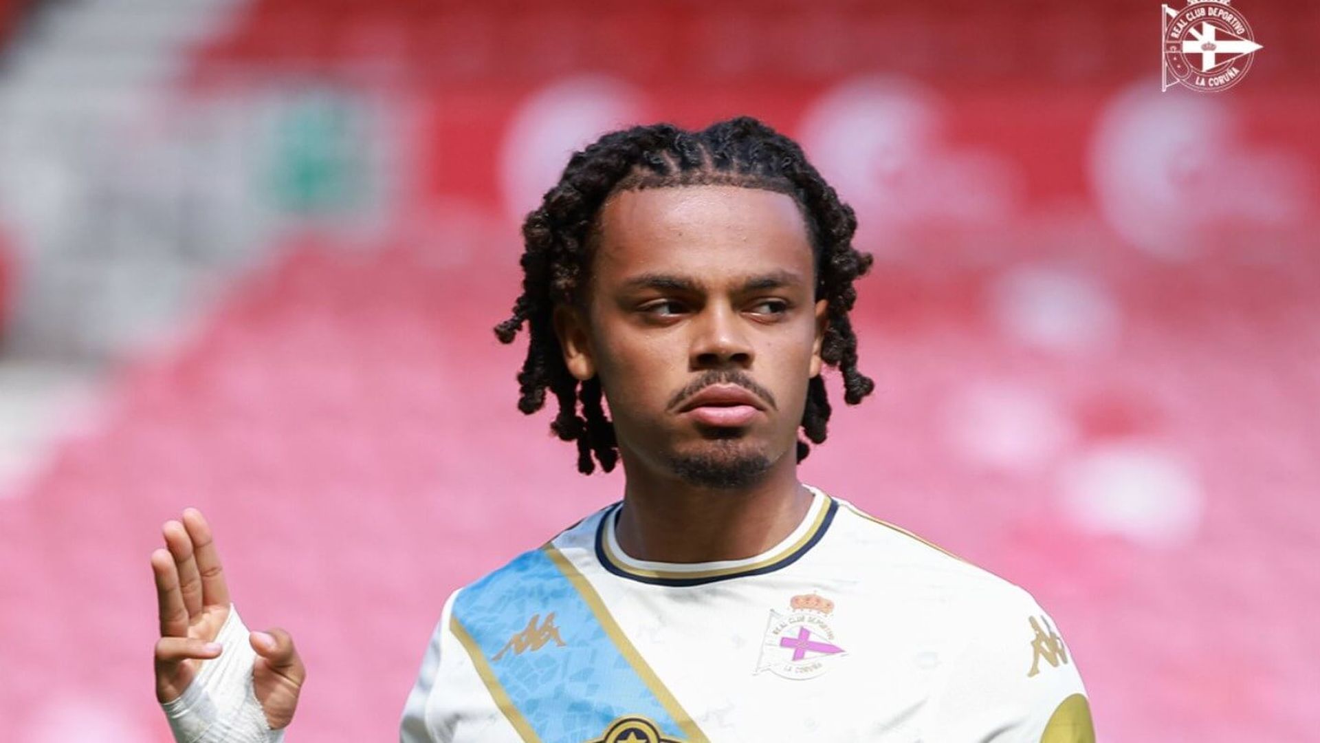 lucas_noubi_001.jpg lucas_noubi_001.jpg