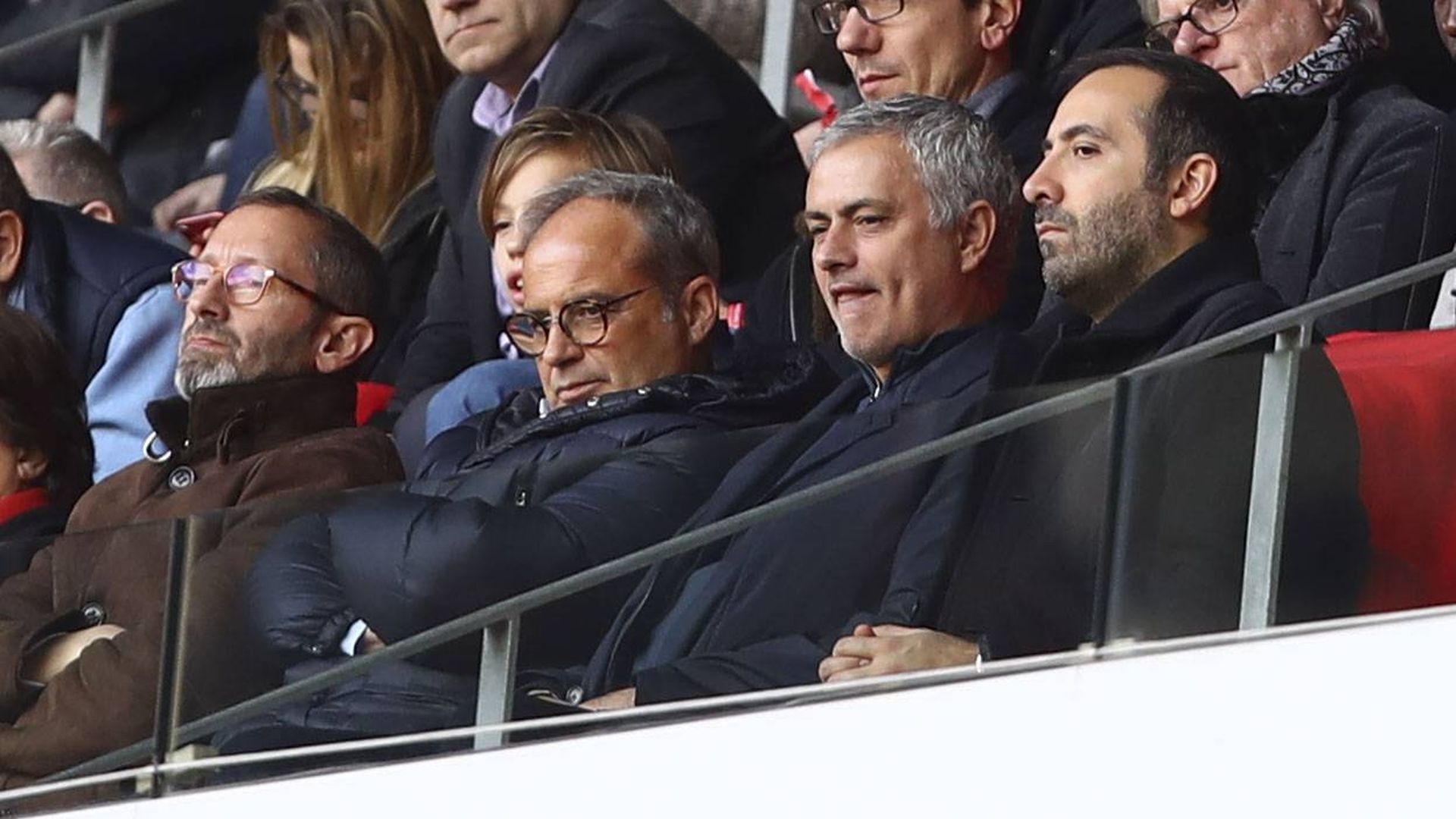 luis_campos_junto_a_jose_mourinho_foto_cordon_press.jpg