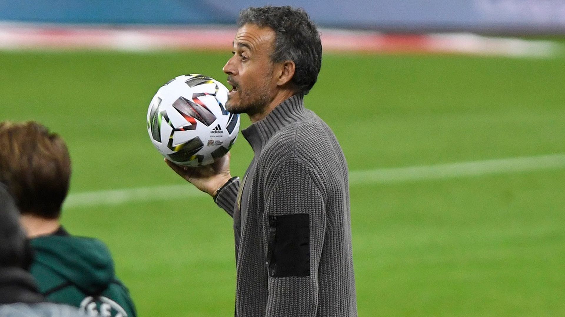 luis_enrique_durante_el_partido_entre_espana_y_alemania_de_la_nations_league_foto_kiko_001.jpeg