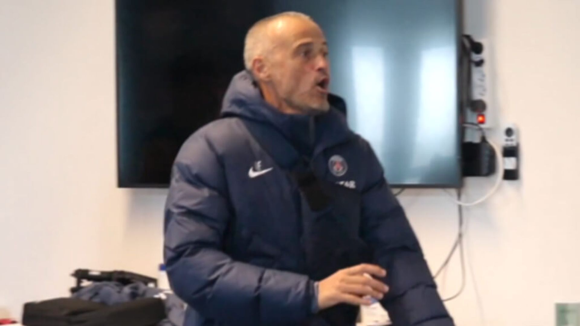 luisjpg_001.jpg luisjpg_001.jpg