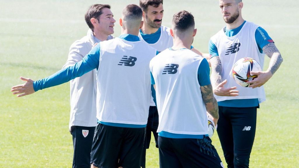 Último entrenamiento del Athletic en Lezama antes de la final de Copa