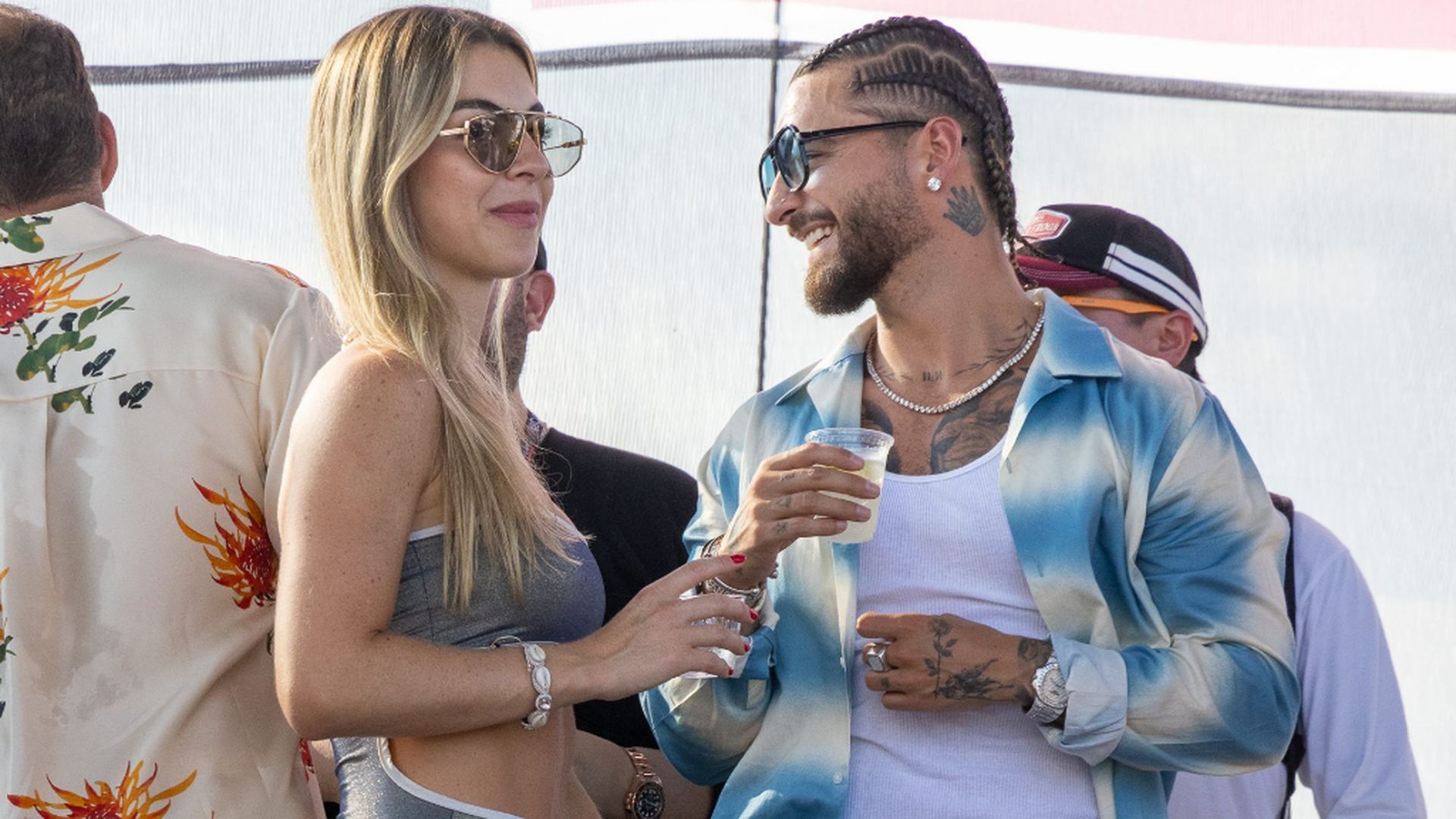 maluma_junto_a_su_pareja_susana_gomez_en_una_fiesta_en_miami_cordon_press.jpg